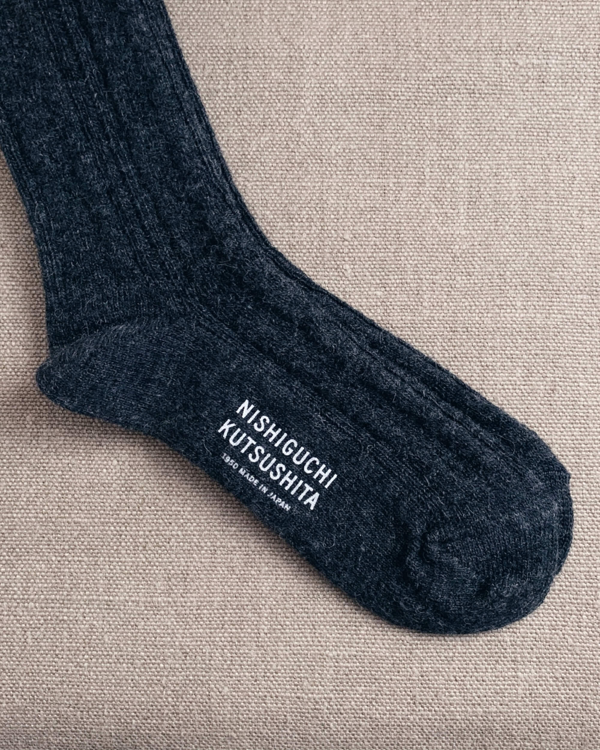 alpaca wool cable socks for nishiguchi kutsushita