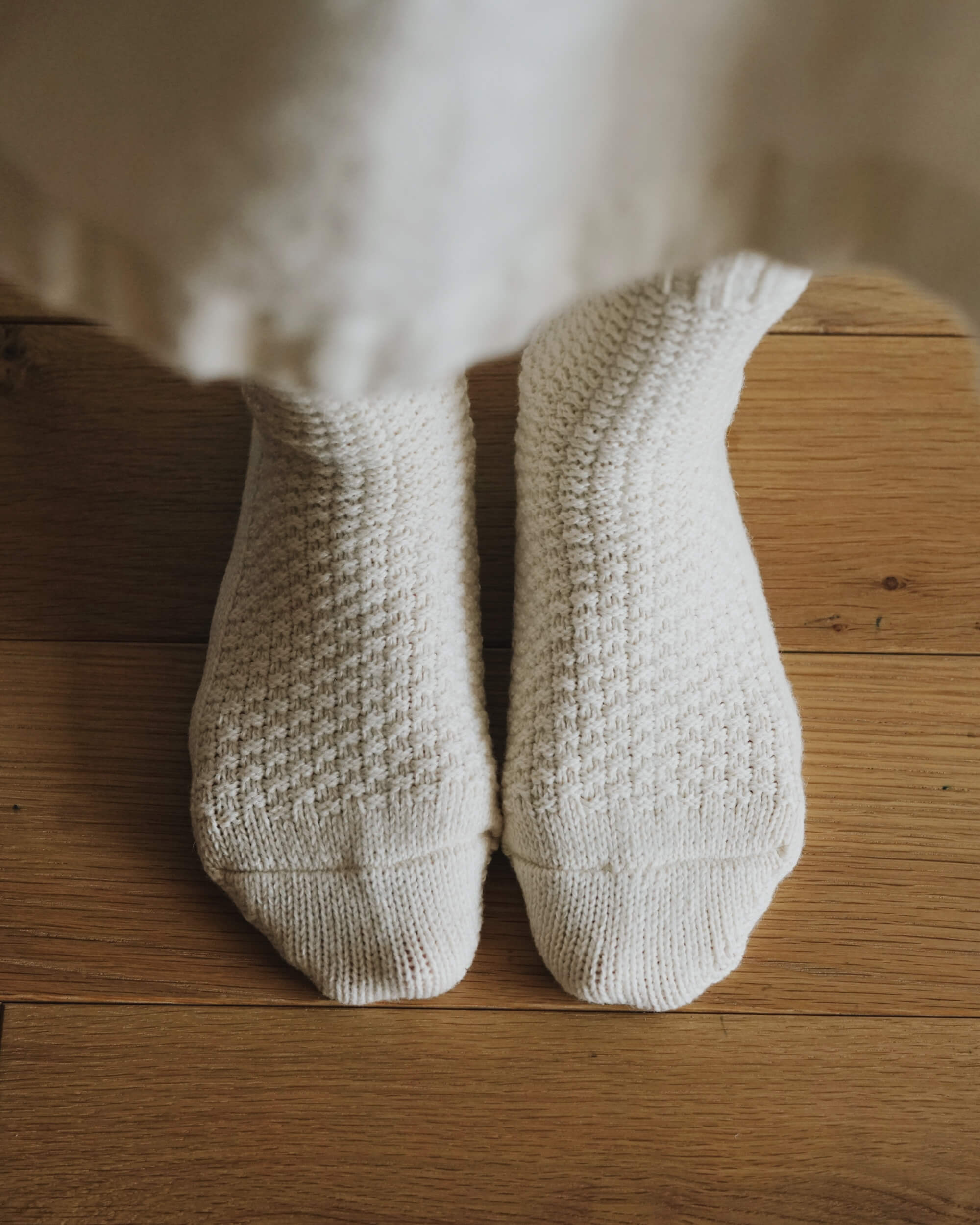 nishiguchi kutsushita : wool cotton boot socks