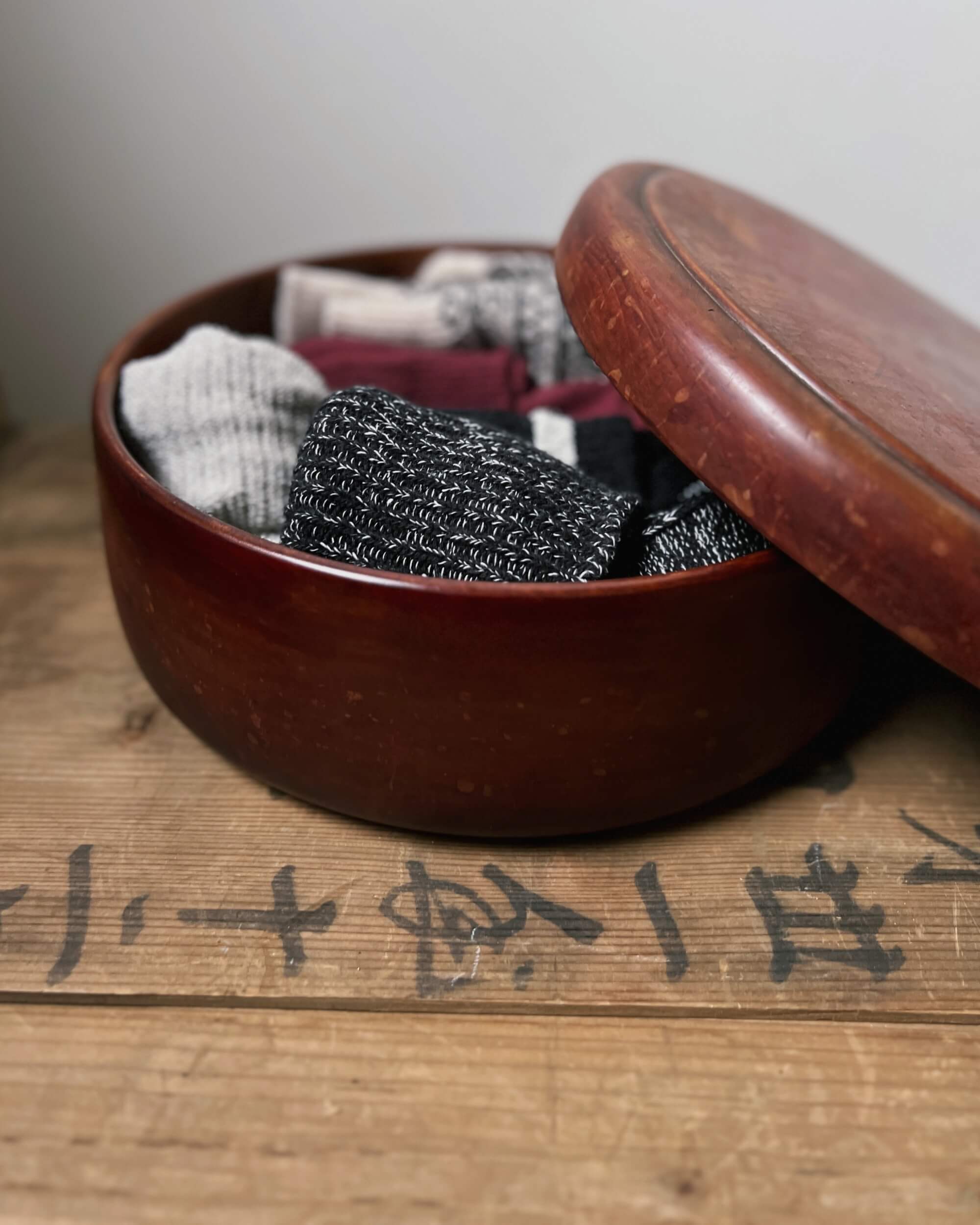 vintage japanese wooden container