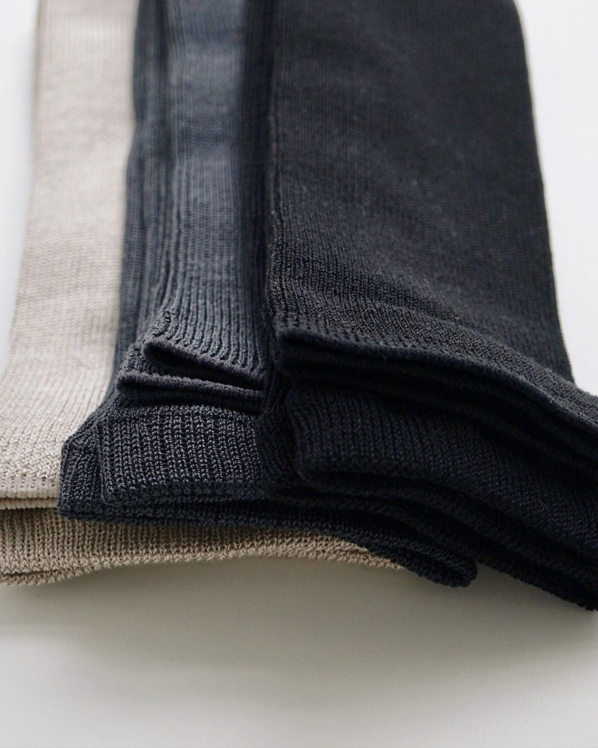 hakne : silk arm and leg warmers