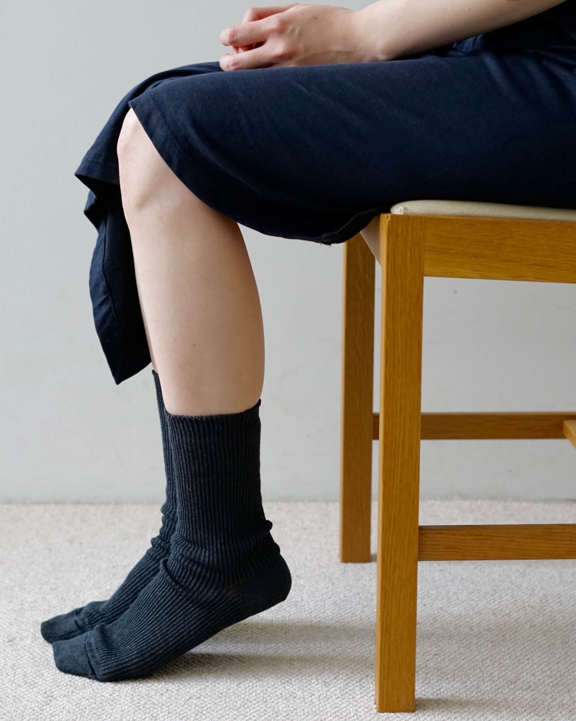 hakne : linen ribbed socks