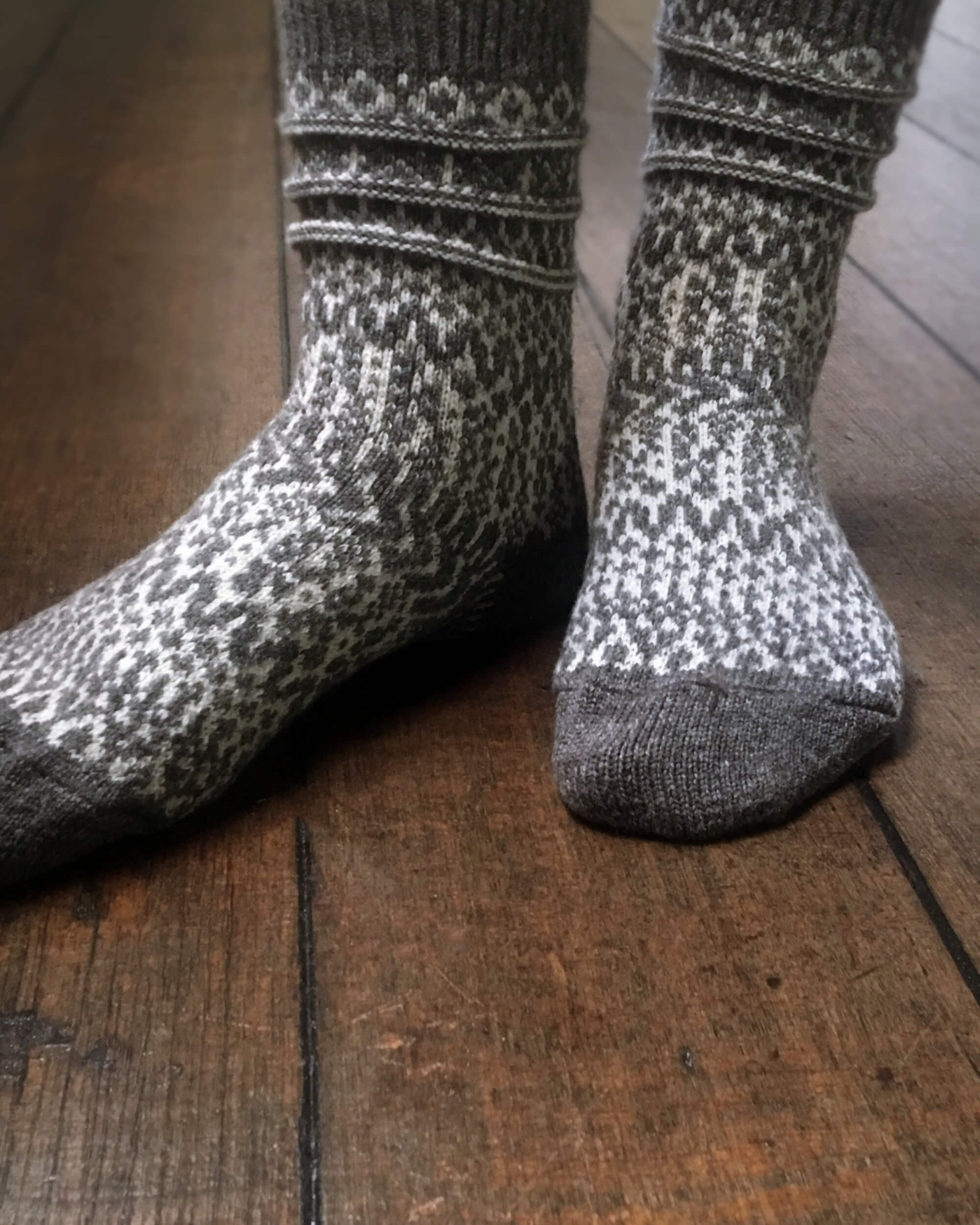 nishiguchi kutsushita : oslo wool jacquard socks