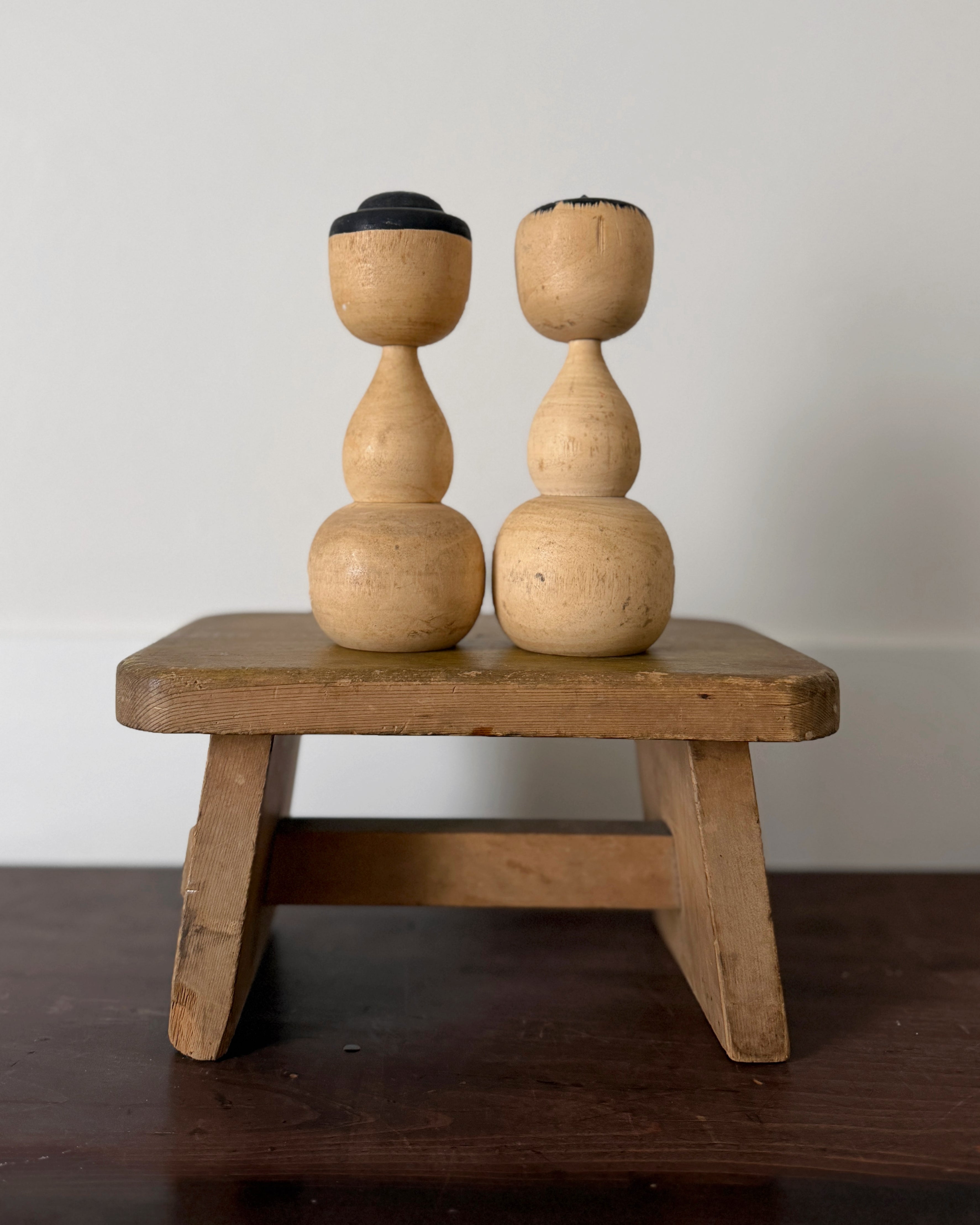 vintage kokeshi pair