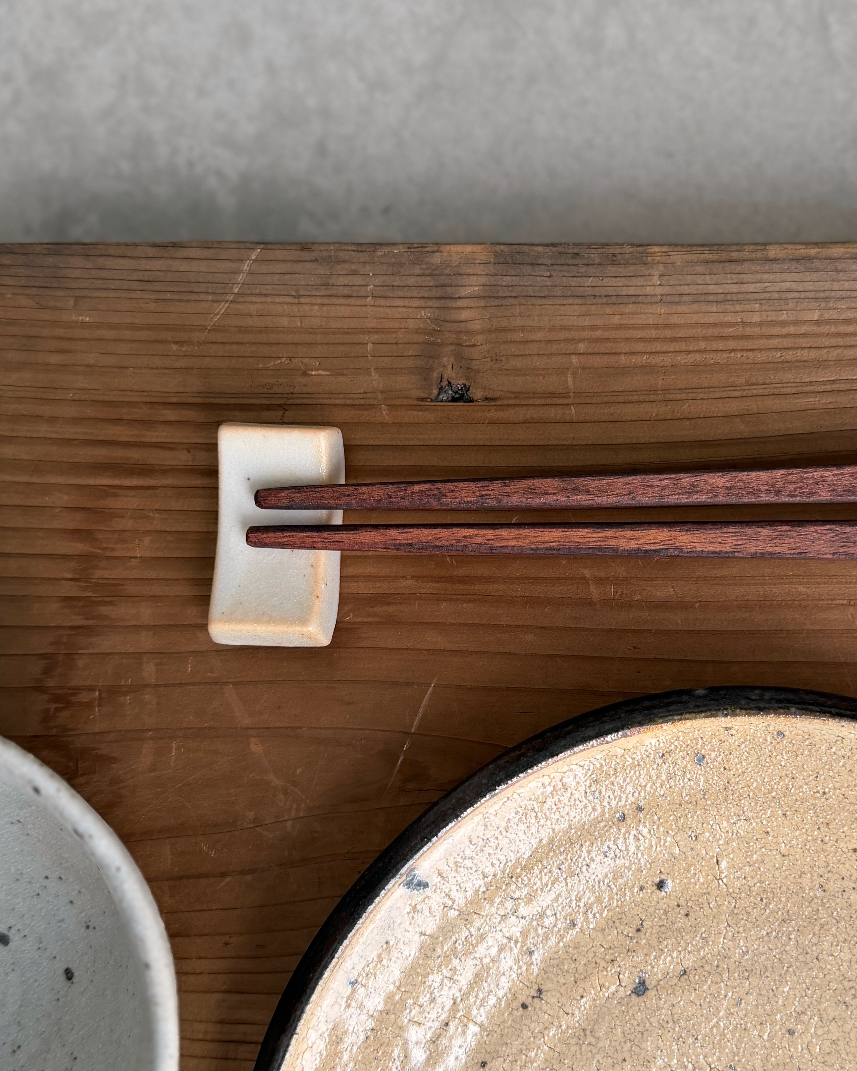 ceramic chopstick rests