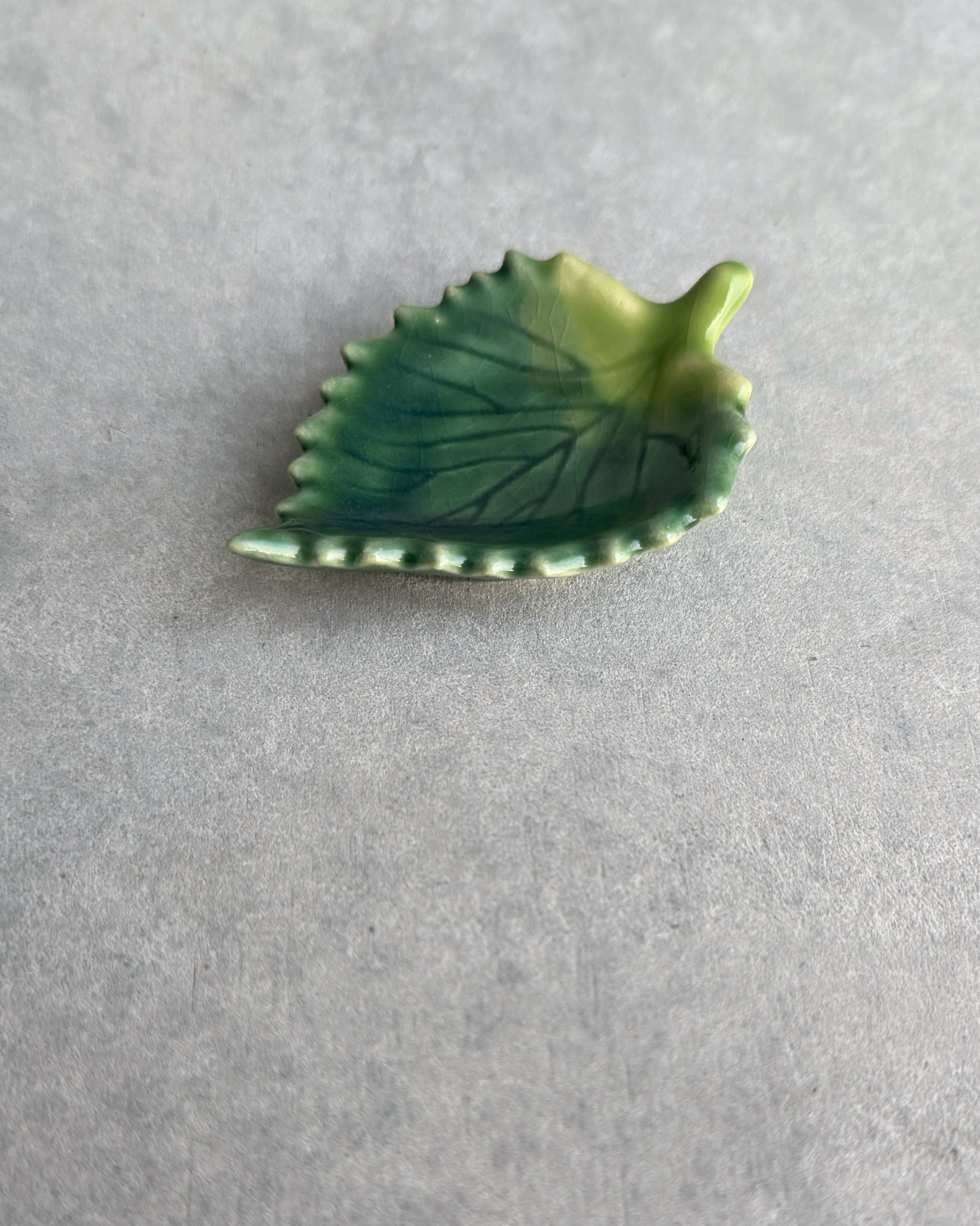 ceramic chopstick rests