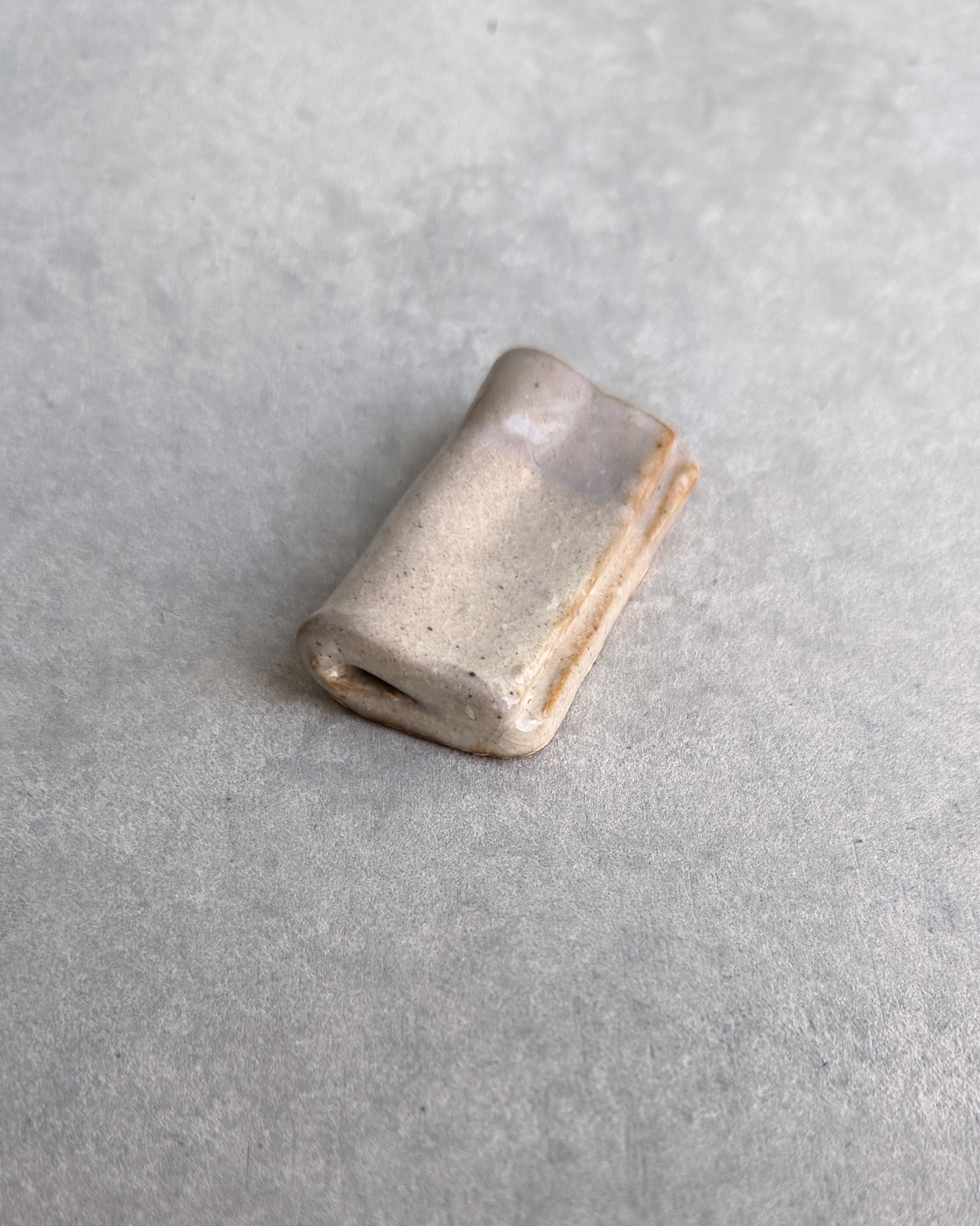 ceramic chopstick rests
