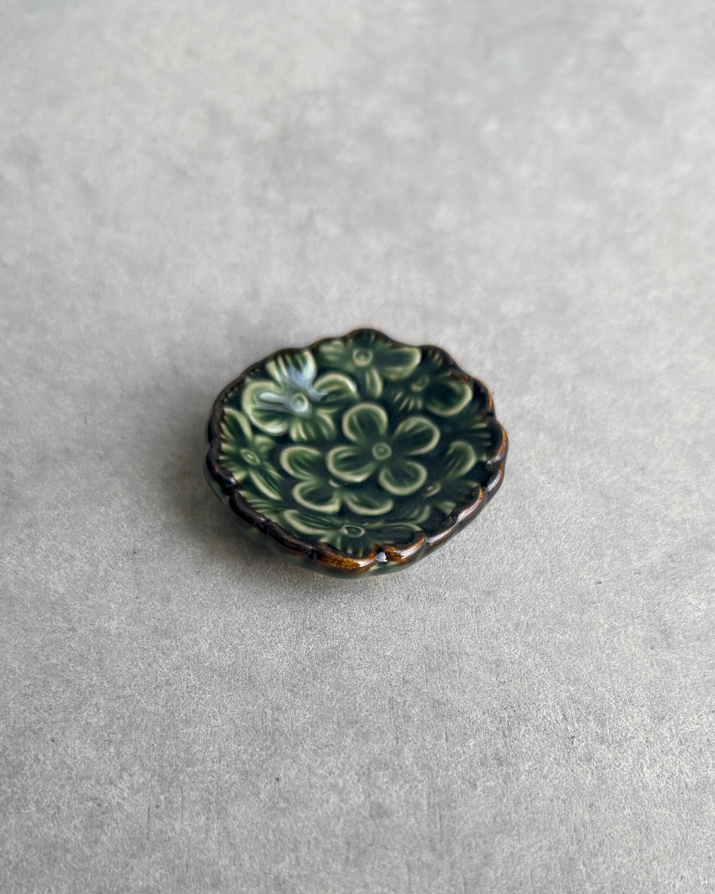 ceramic chopstick rests