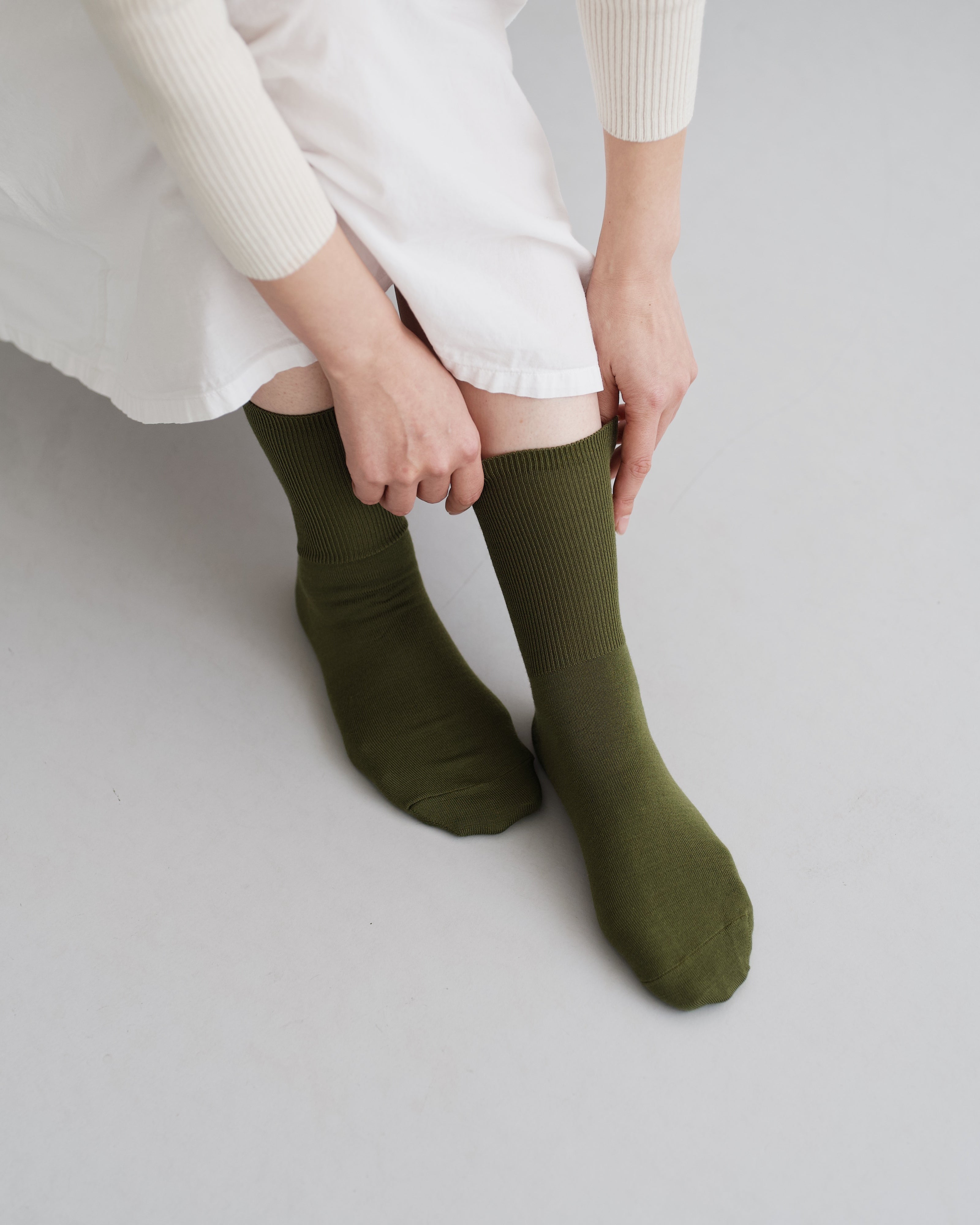 hakne : merino wool ribbed socks