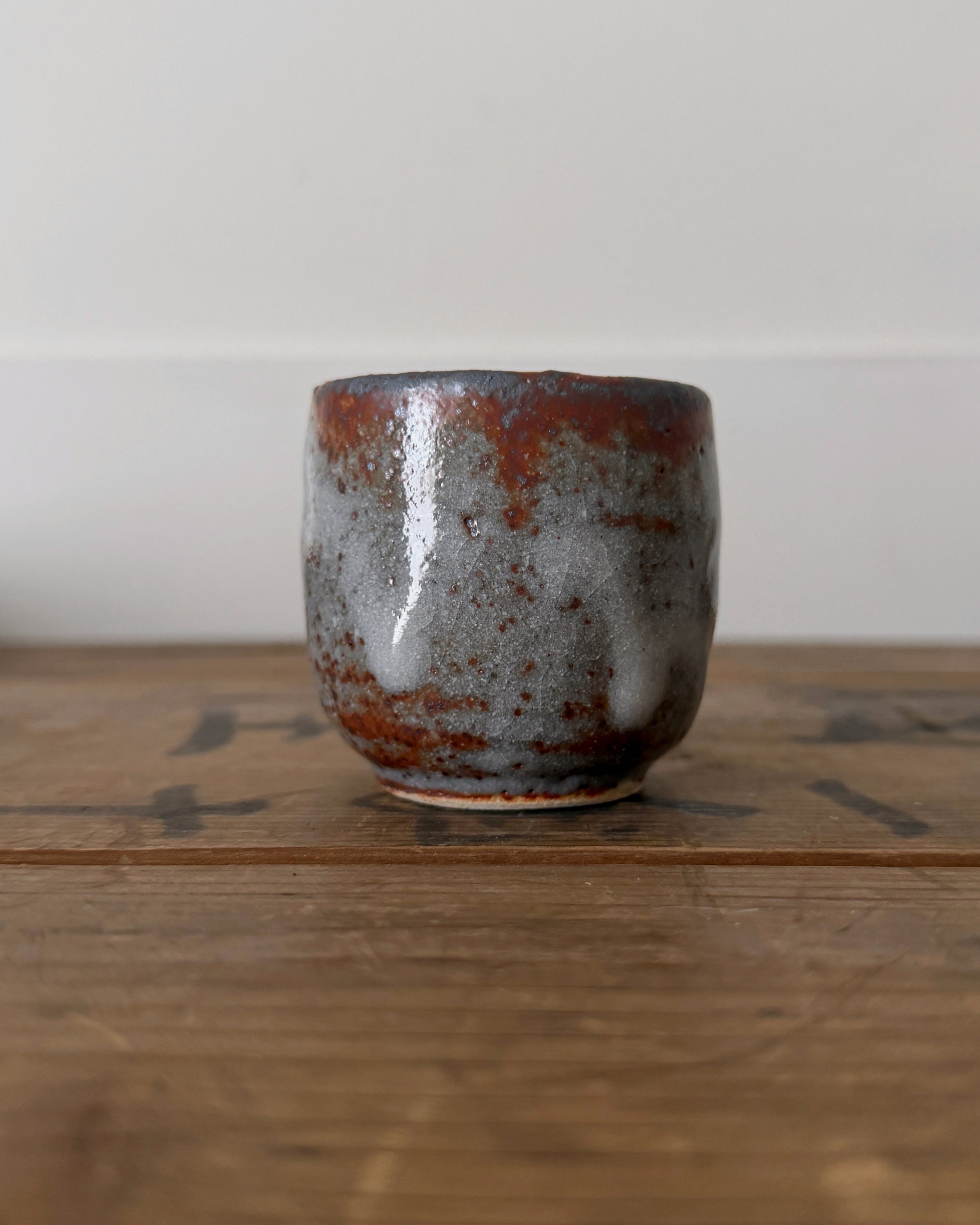 vintage ceramic teapot & cups