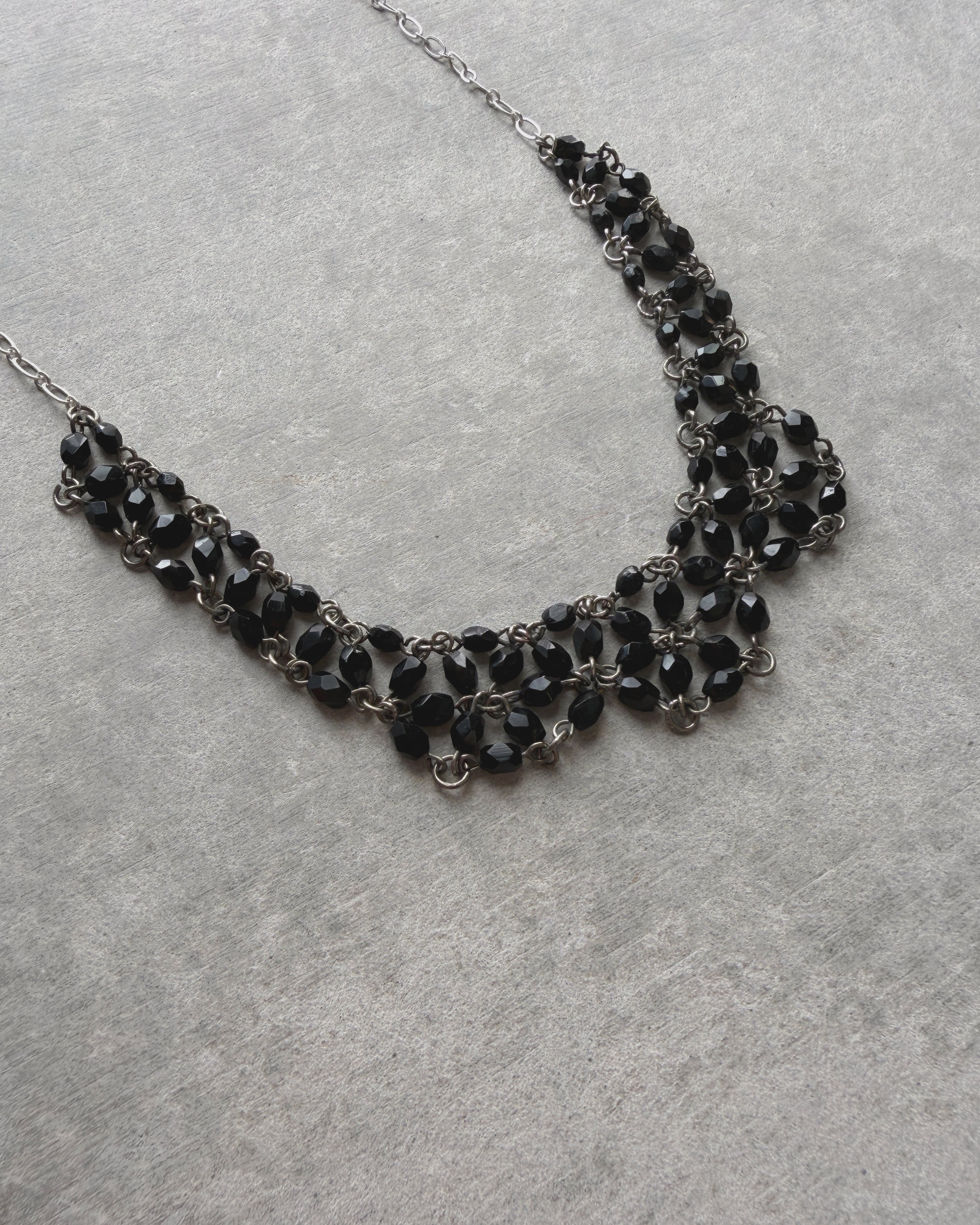 modern marcel : vintage glass bead necklace