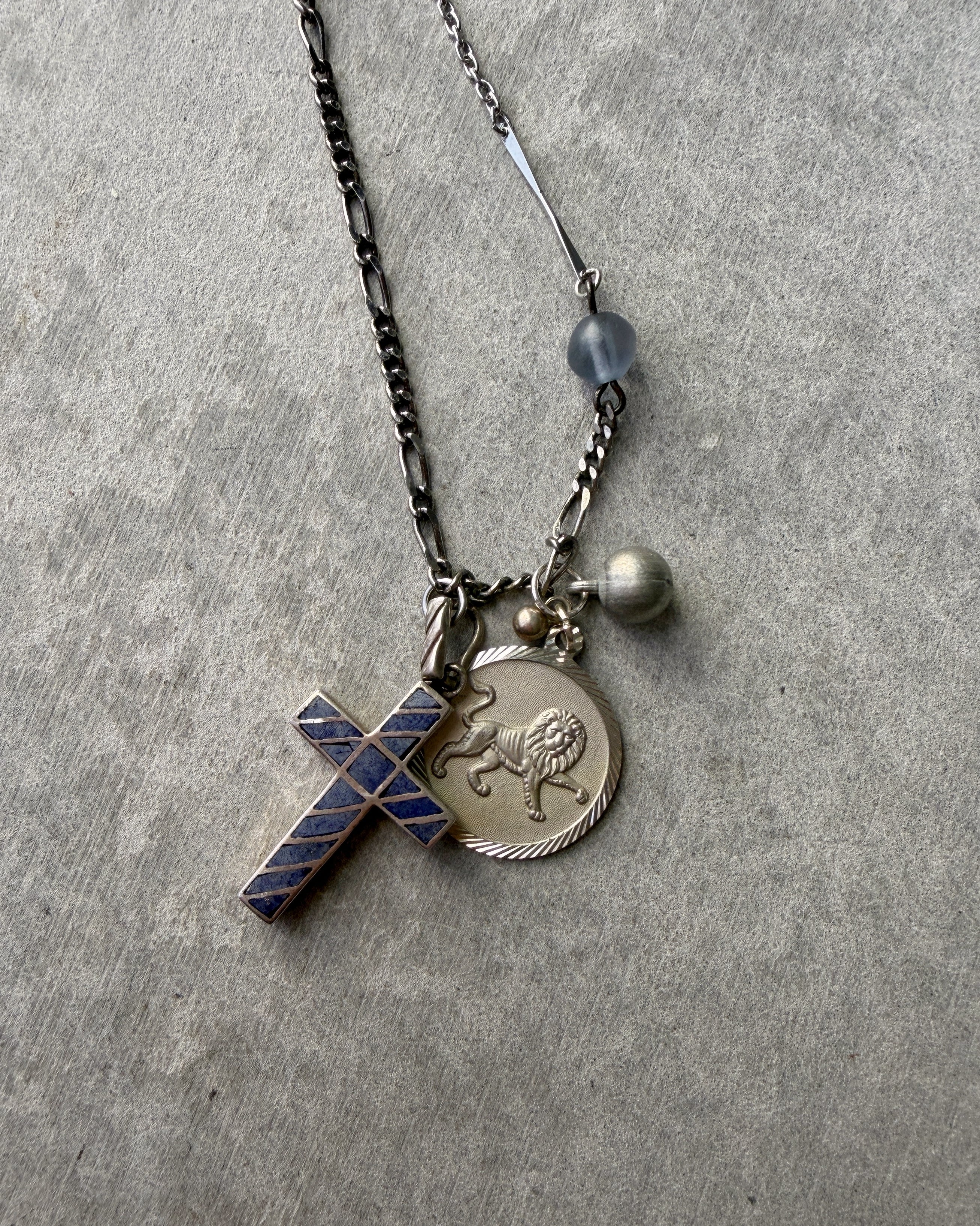 modern marcel : vintage sterling silver cross pendant necklace