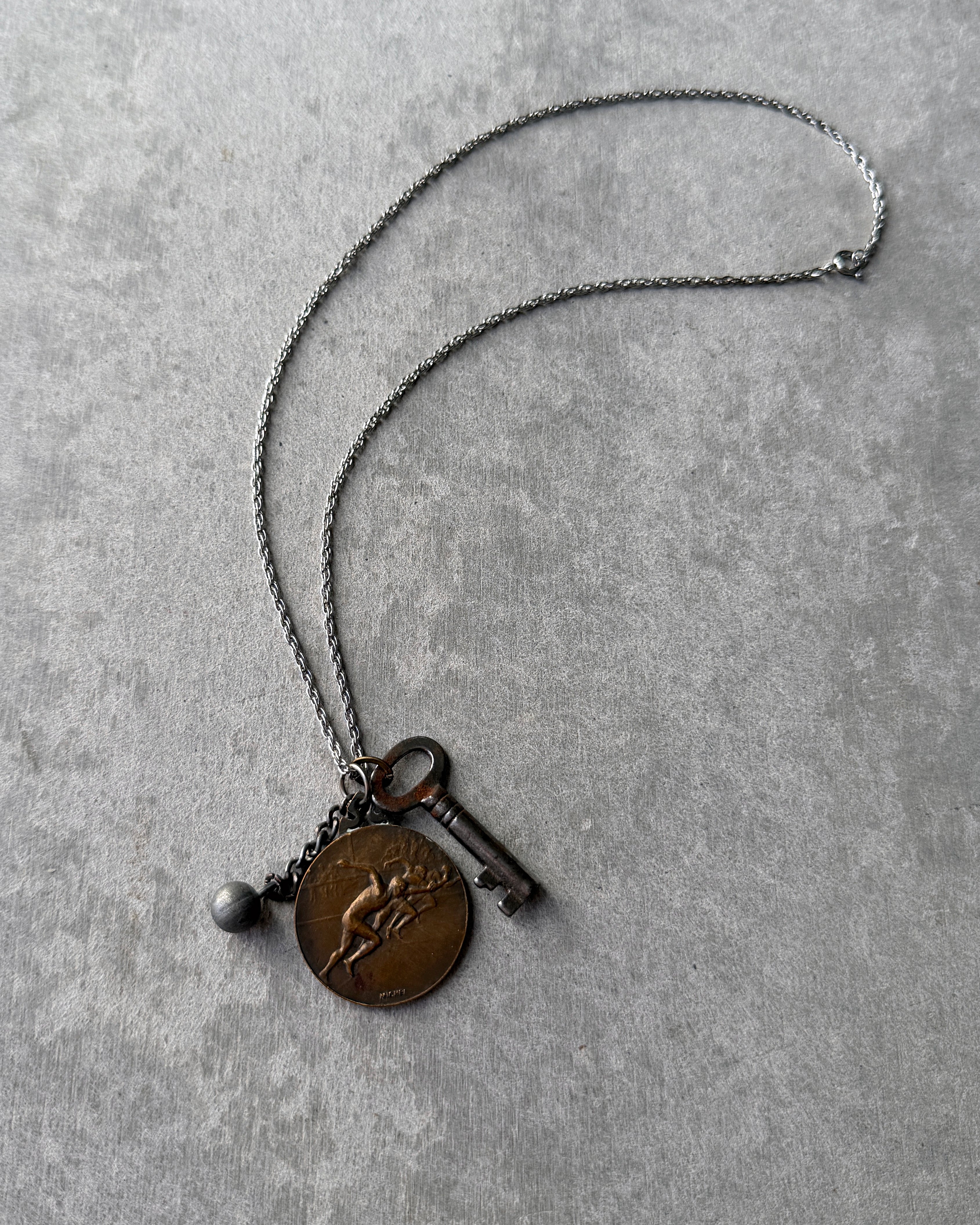 modern marcel : vintage athletics medallion pendant necklace