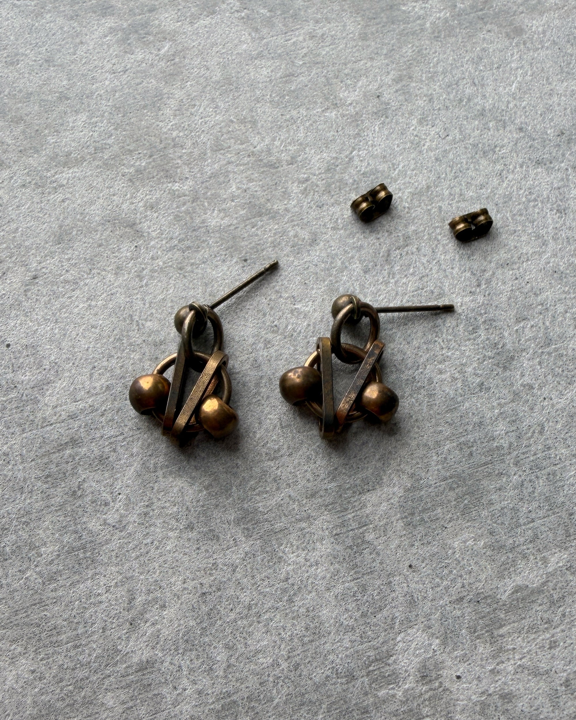 modern marcel : vintage earrings