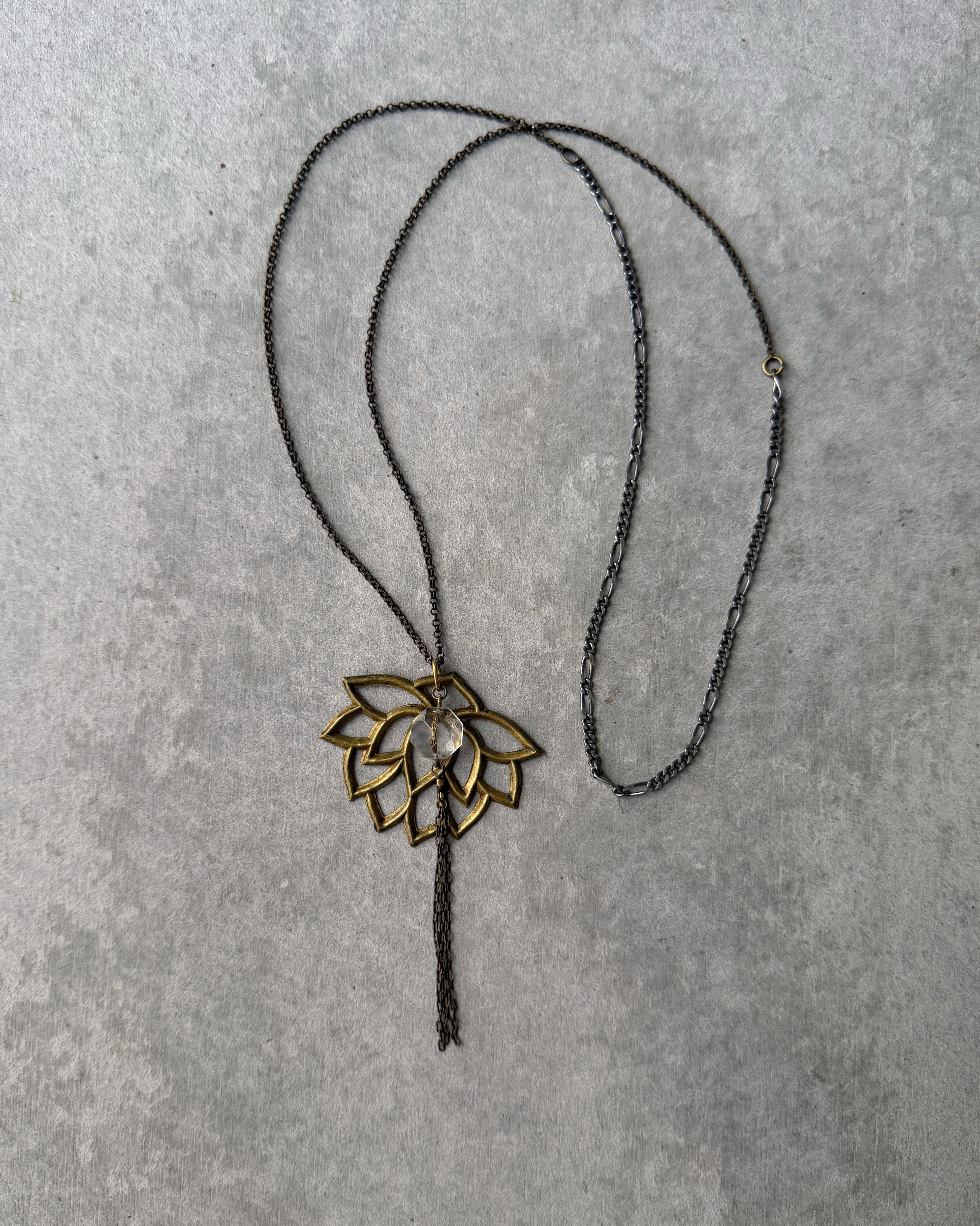 modern marcel : vintage paulownia pendant necklace