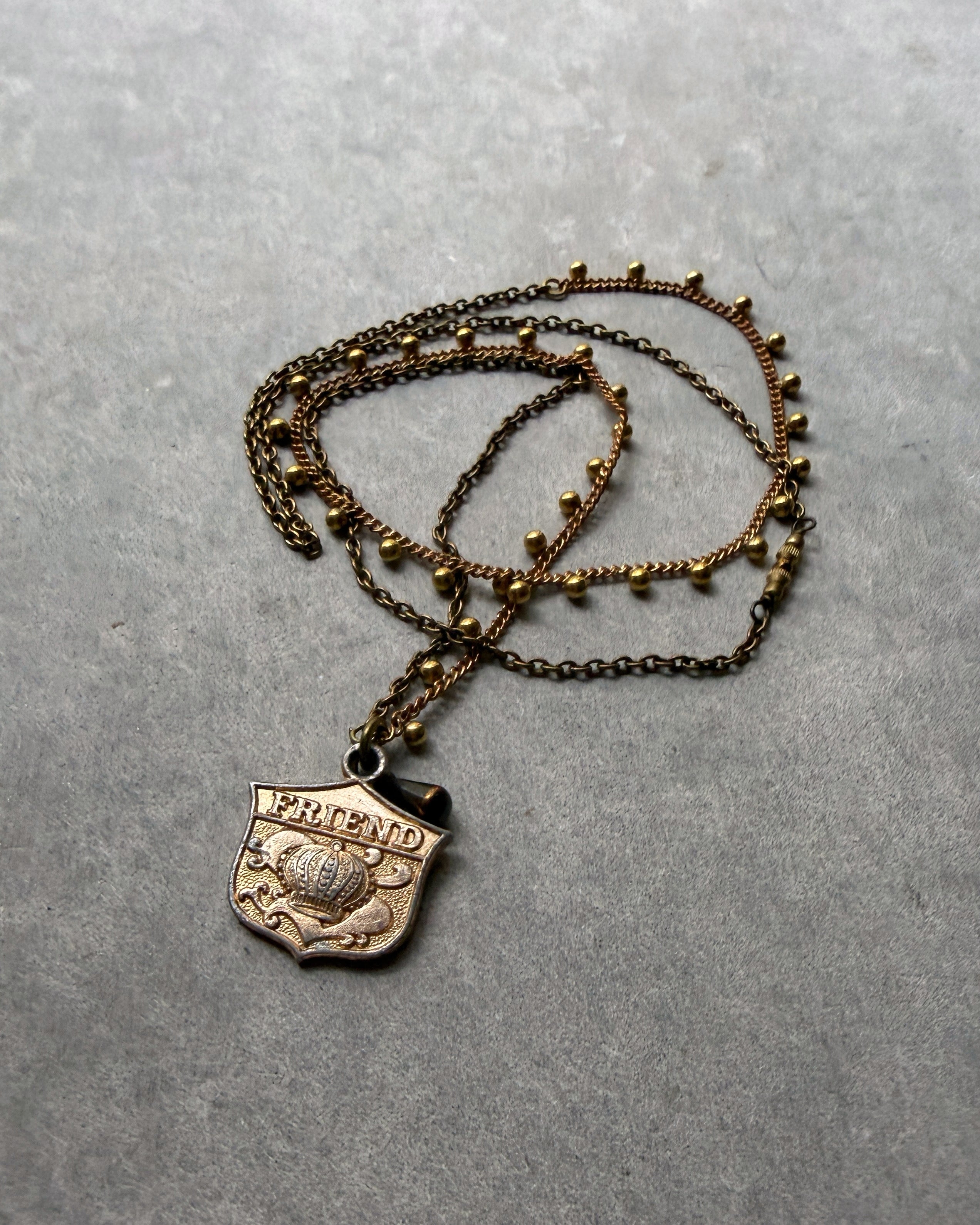 modern marcel : vintage pendant necklace