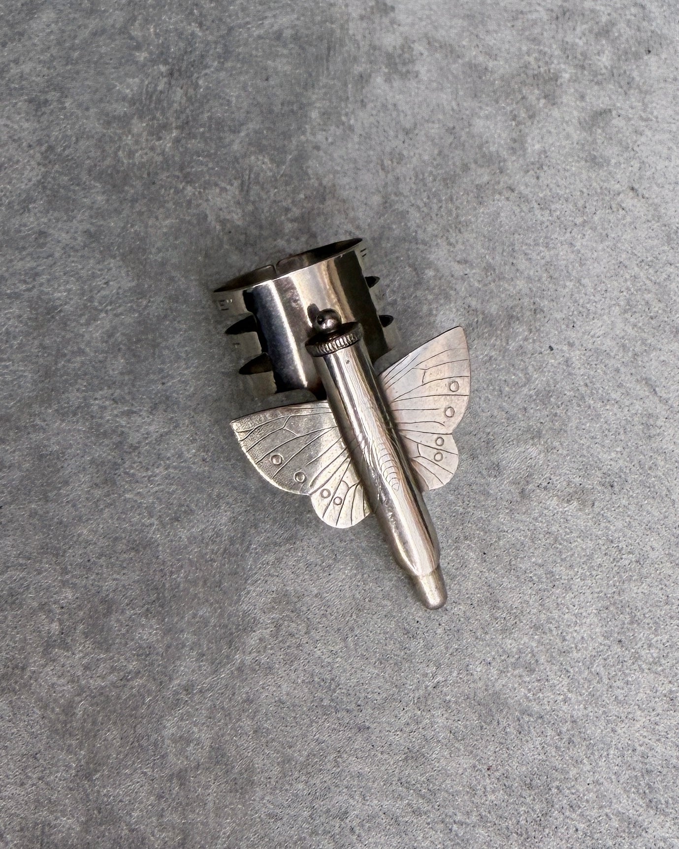 modern marcel : vintage ring