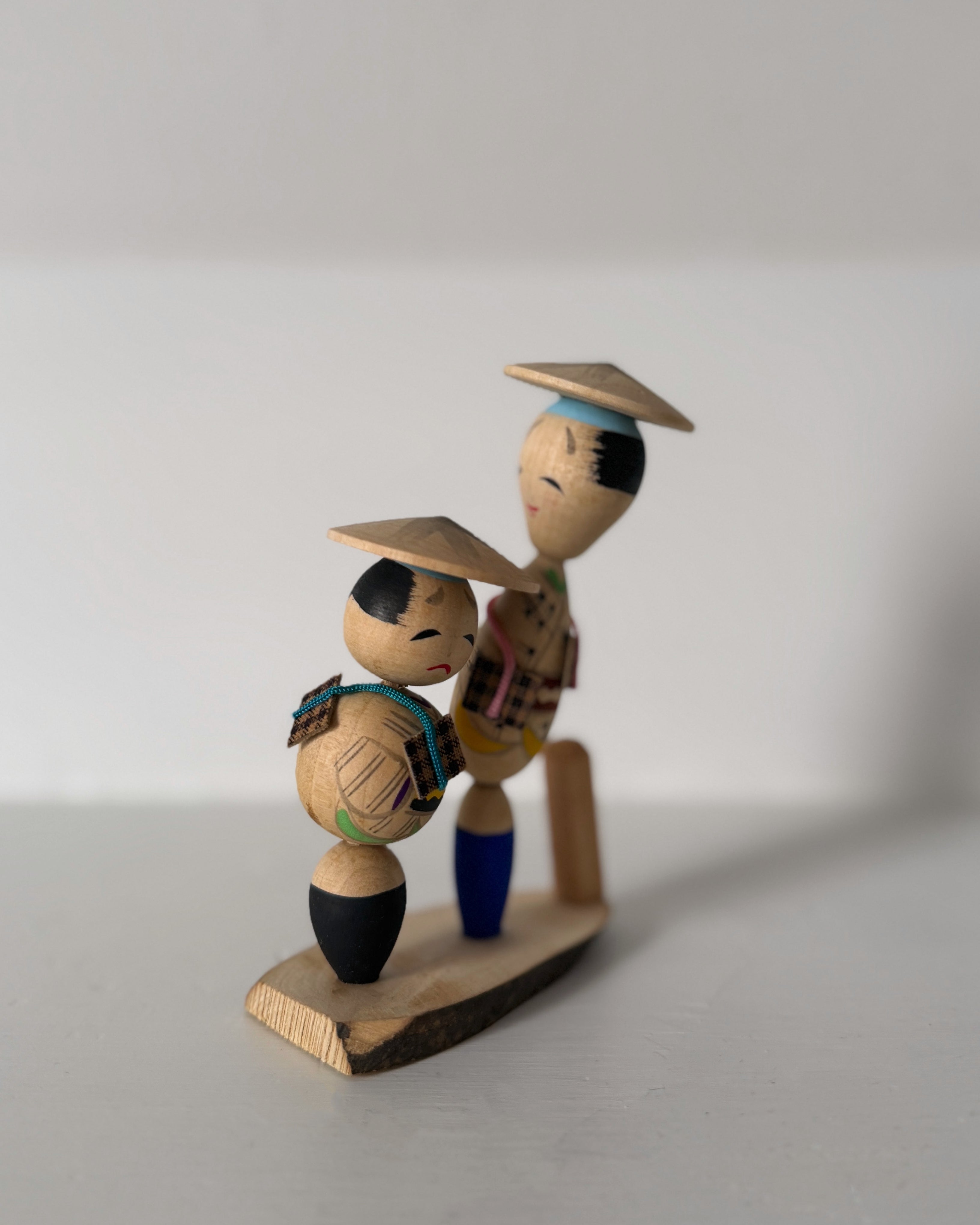 vintage kokeshi pair