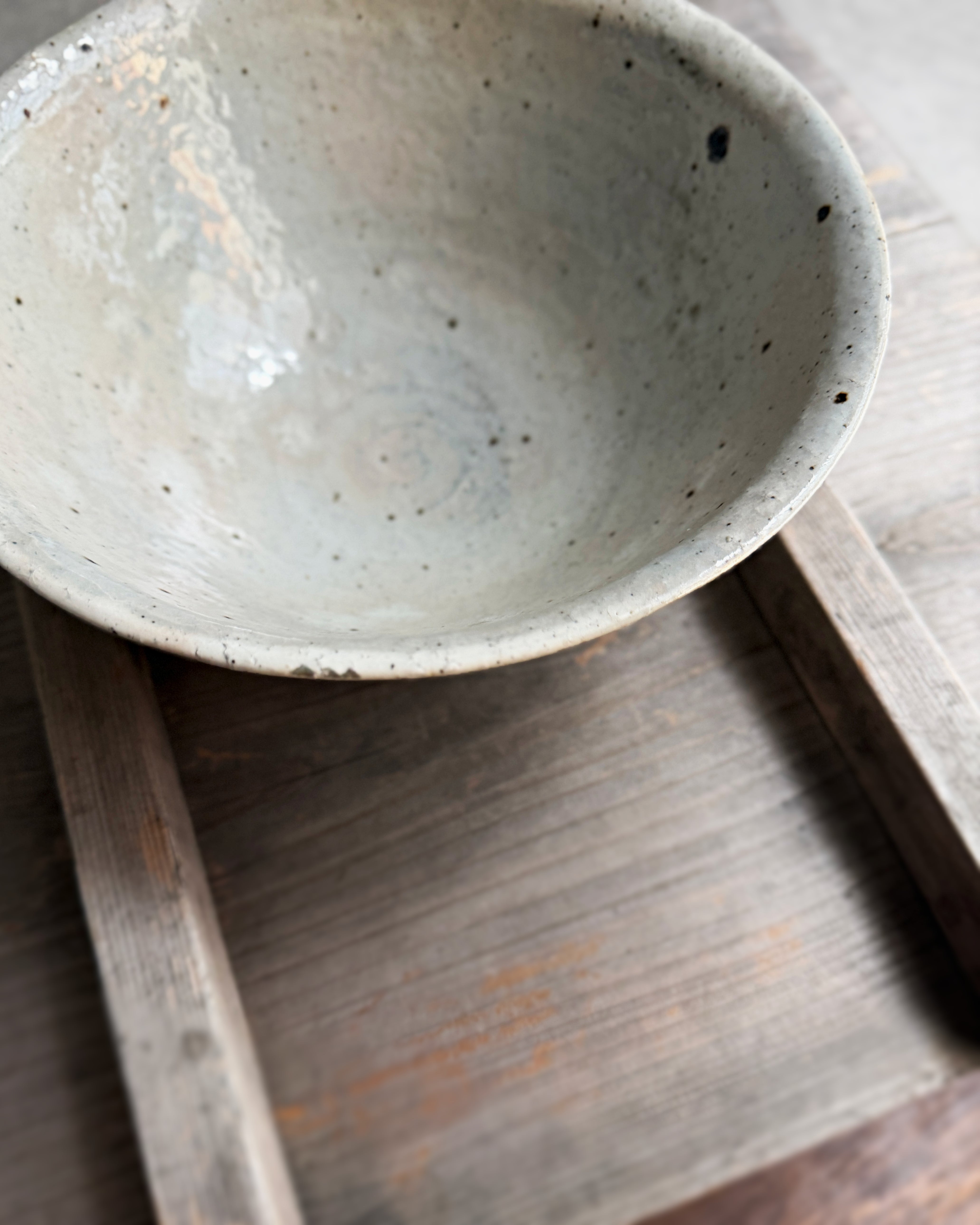 rokuro : ceramic noodle bowl