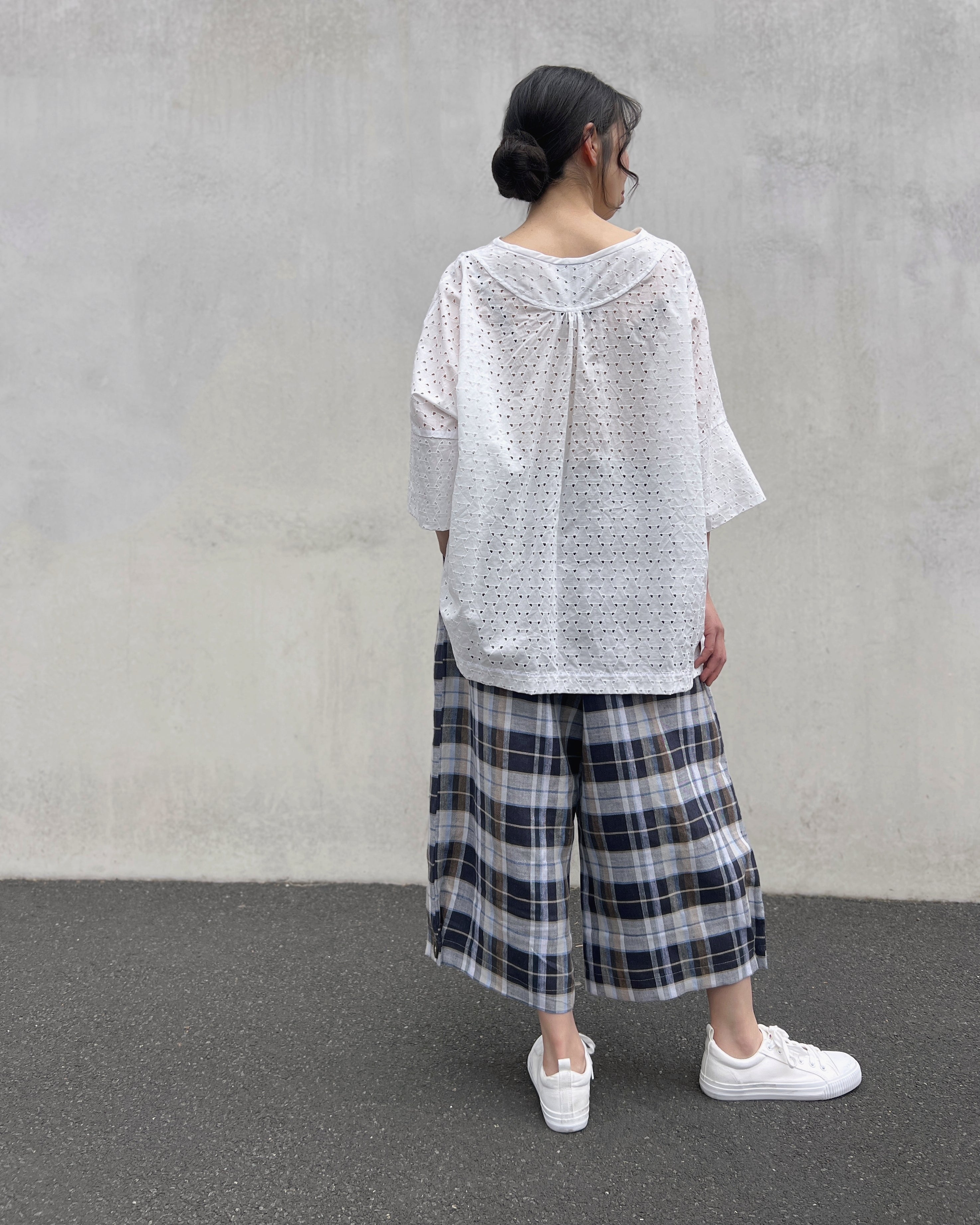 LJ struthers : linen pants