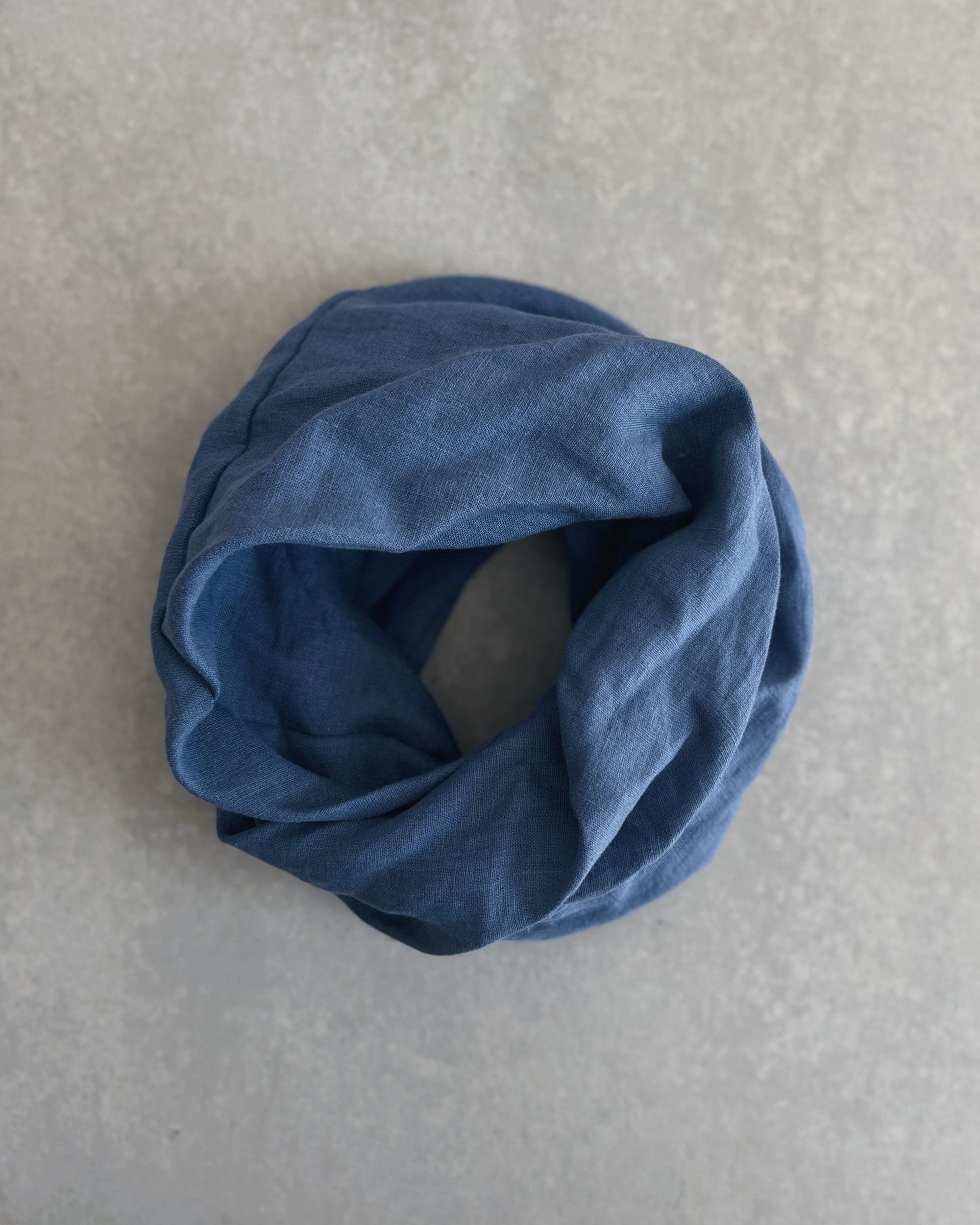 'm' for the maker : linen origin loop scarf