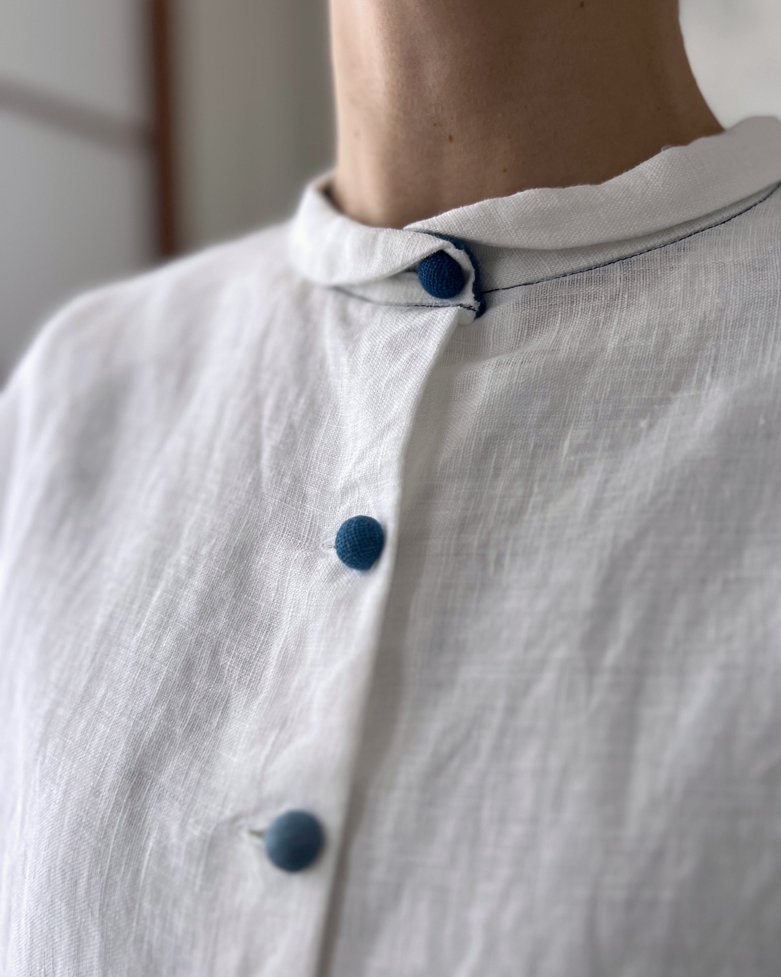 Chizu Blue : indigo dyed button shirt