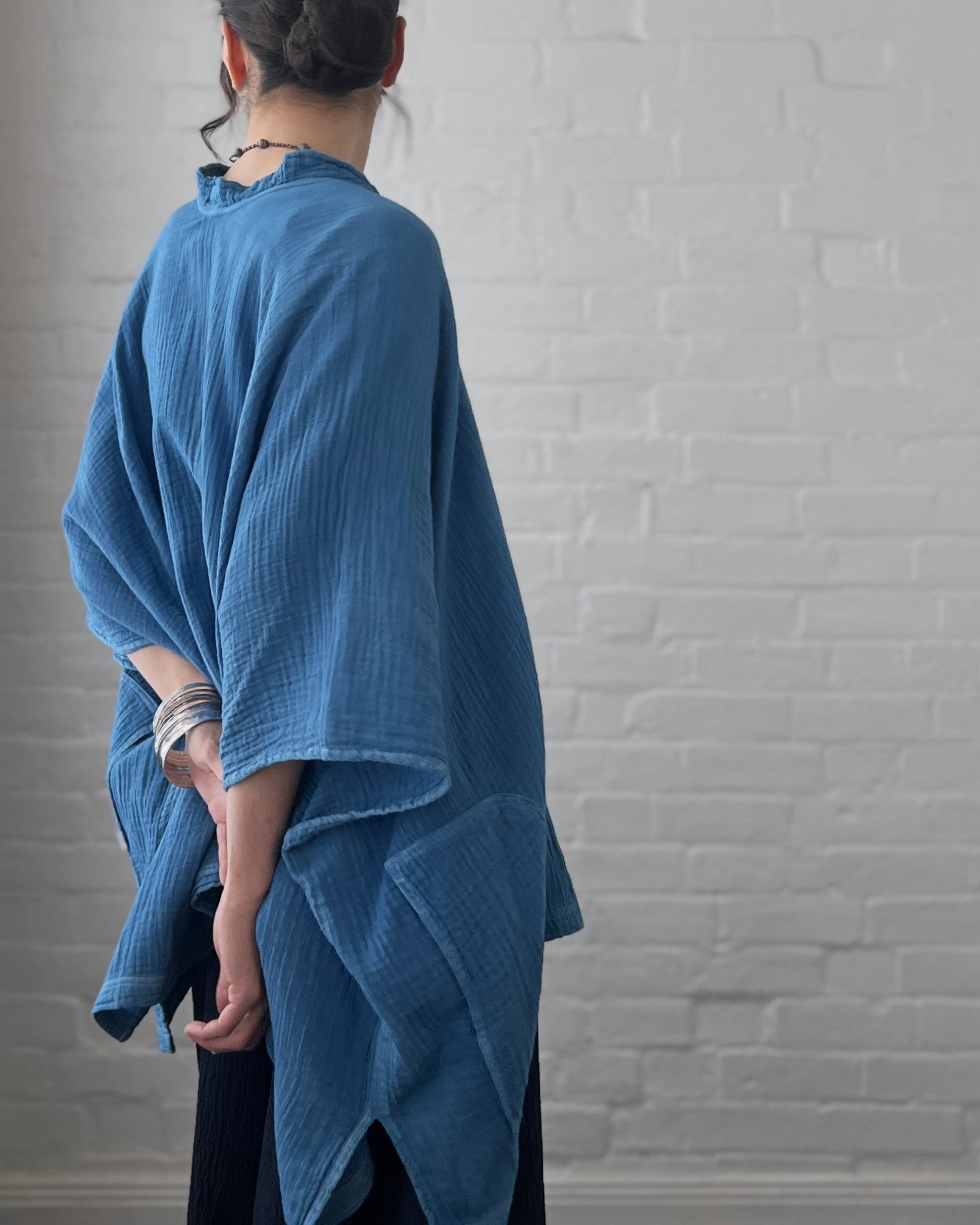 Chizu Blue : indigo dyed cotton jacket