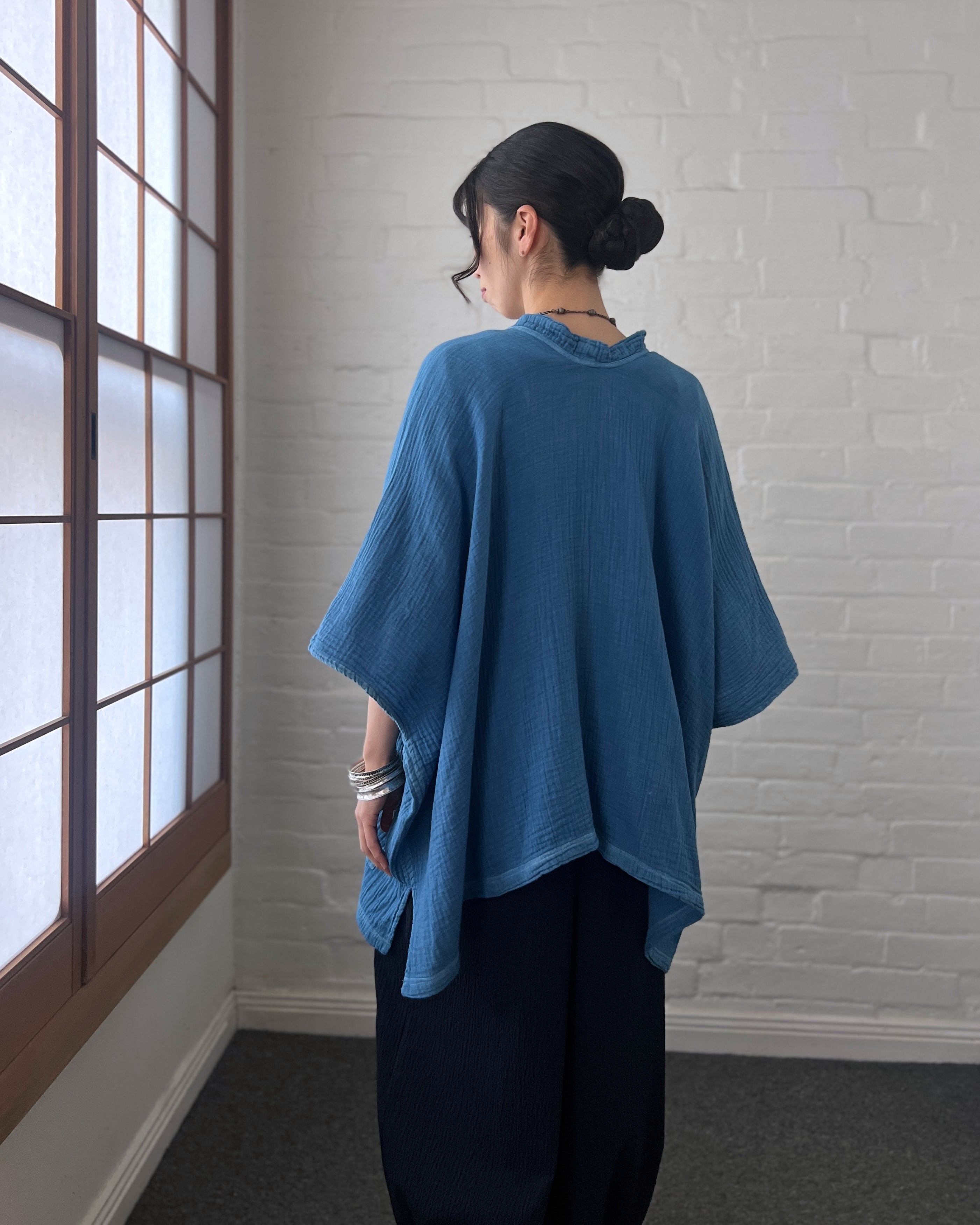Chizu Blue : indigo dyed cotton jacket