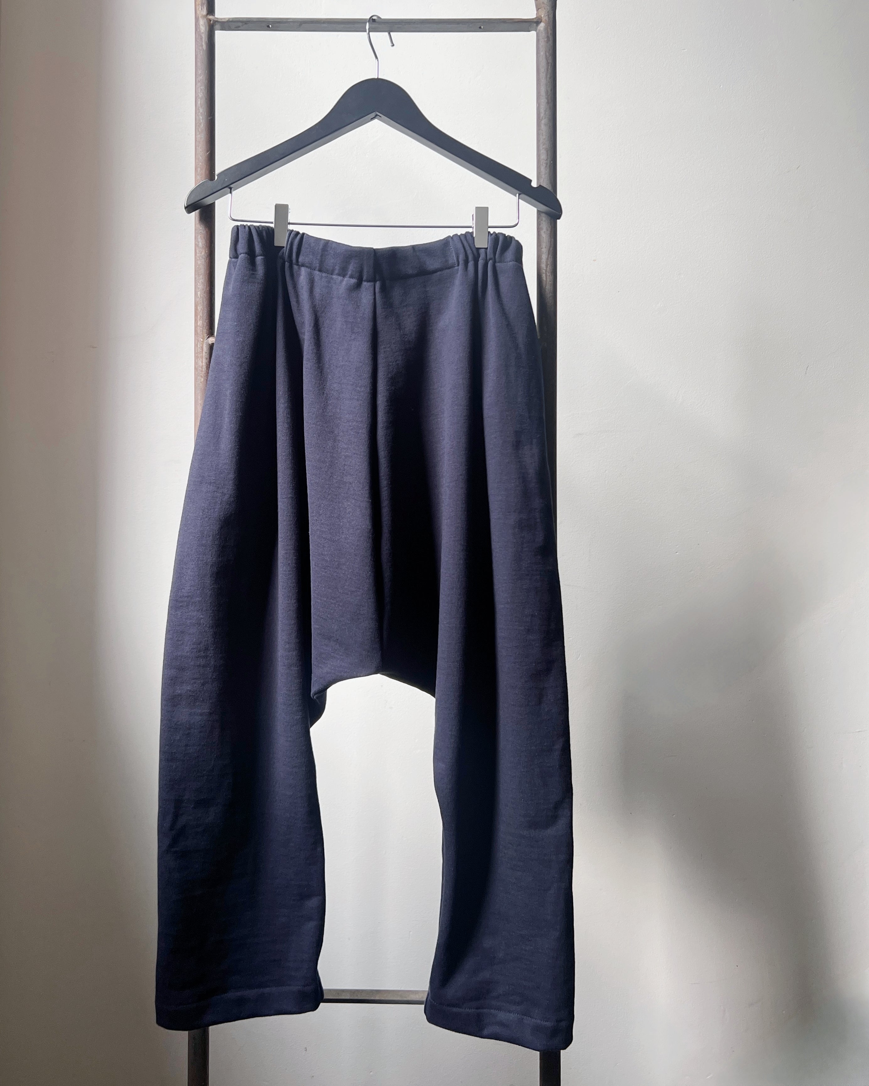 LJ struthers : cotton knit jersey pants