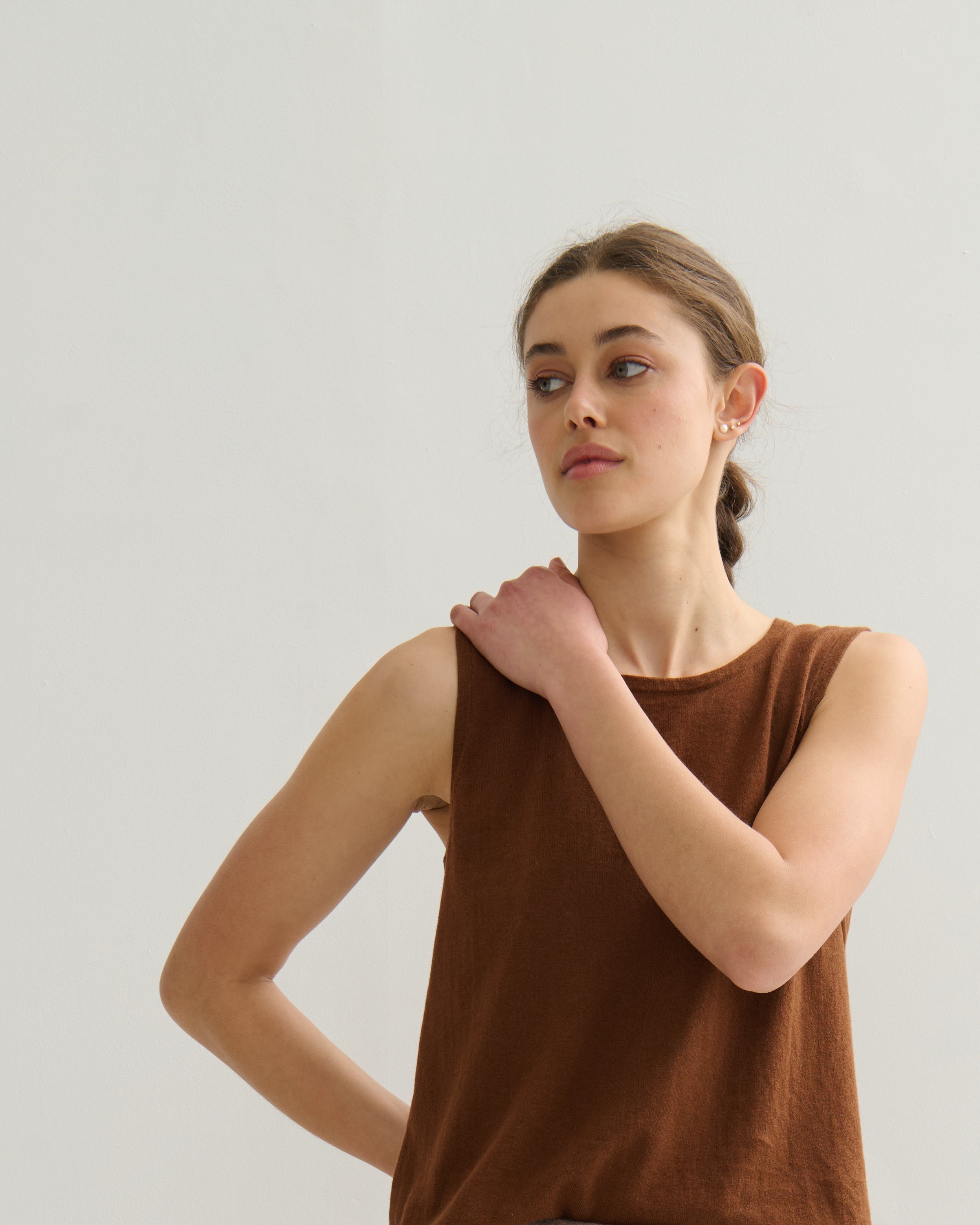 cashmerism : cotton cashmere tank top in burnt caramel
