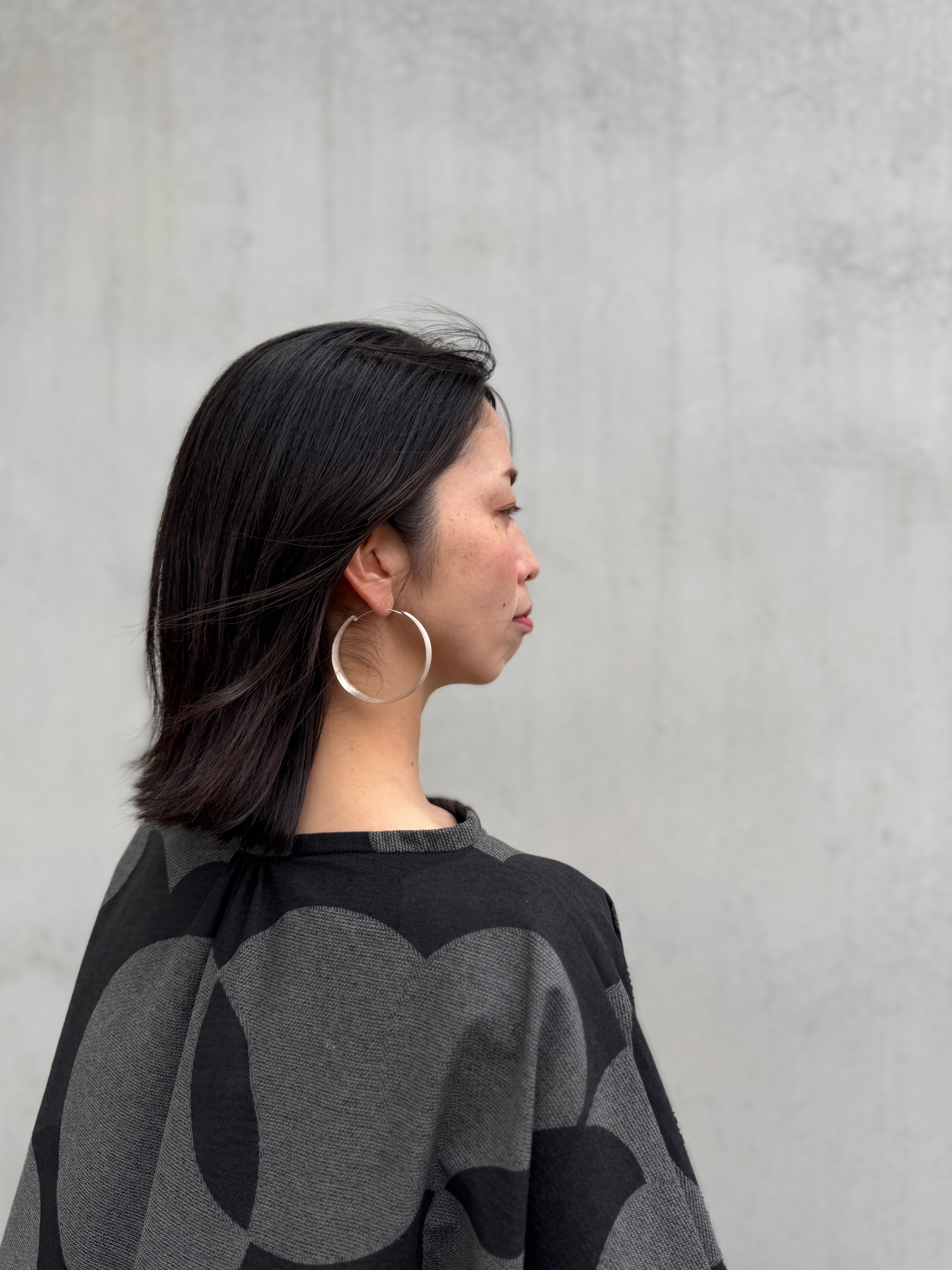 Ewa : large silver hoop earrings