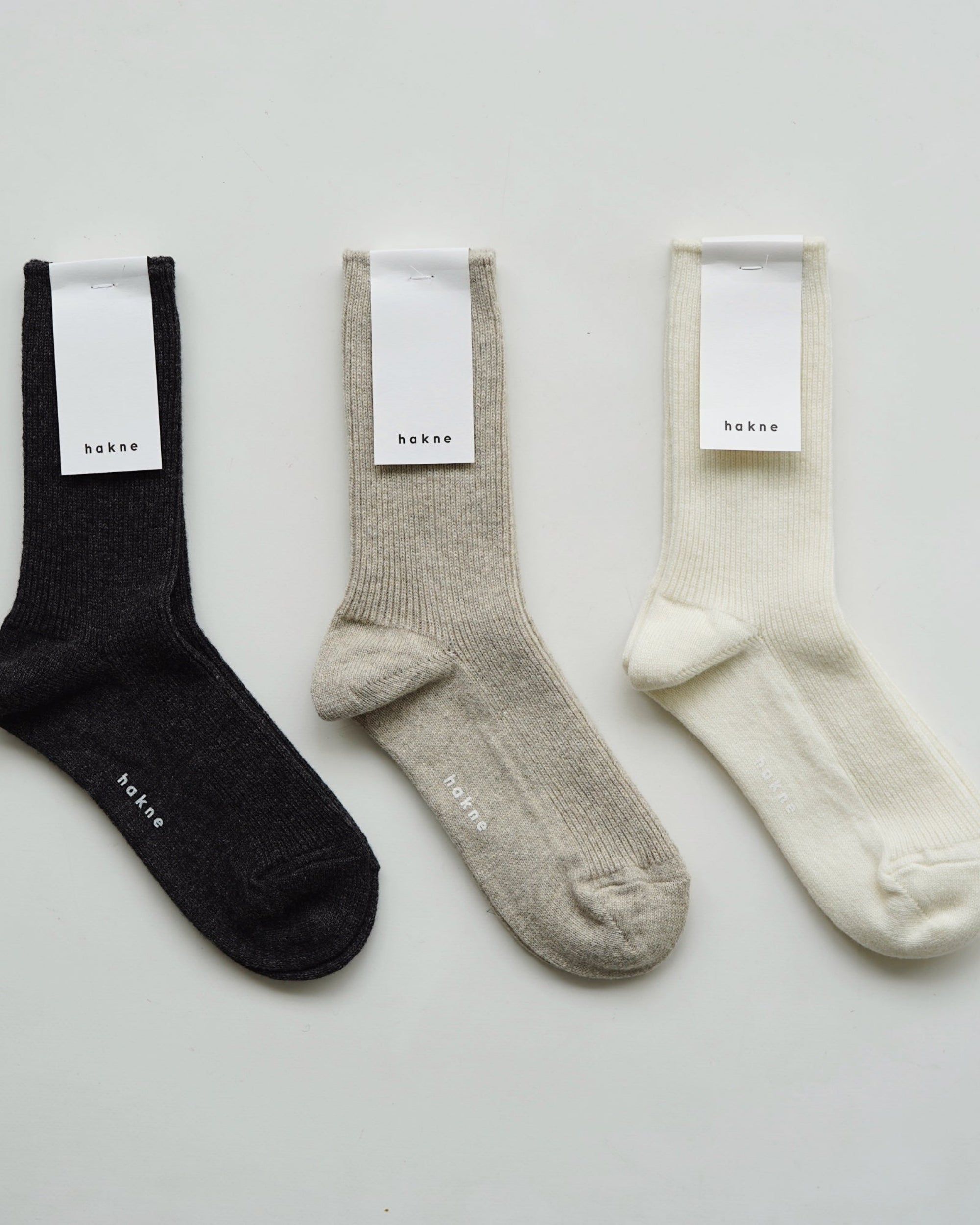 hakne : wool cashmere ribbed socks
