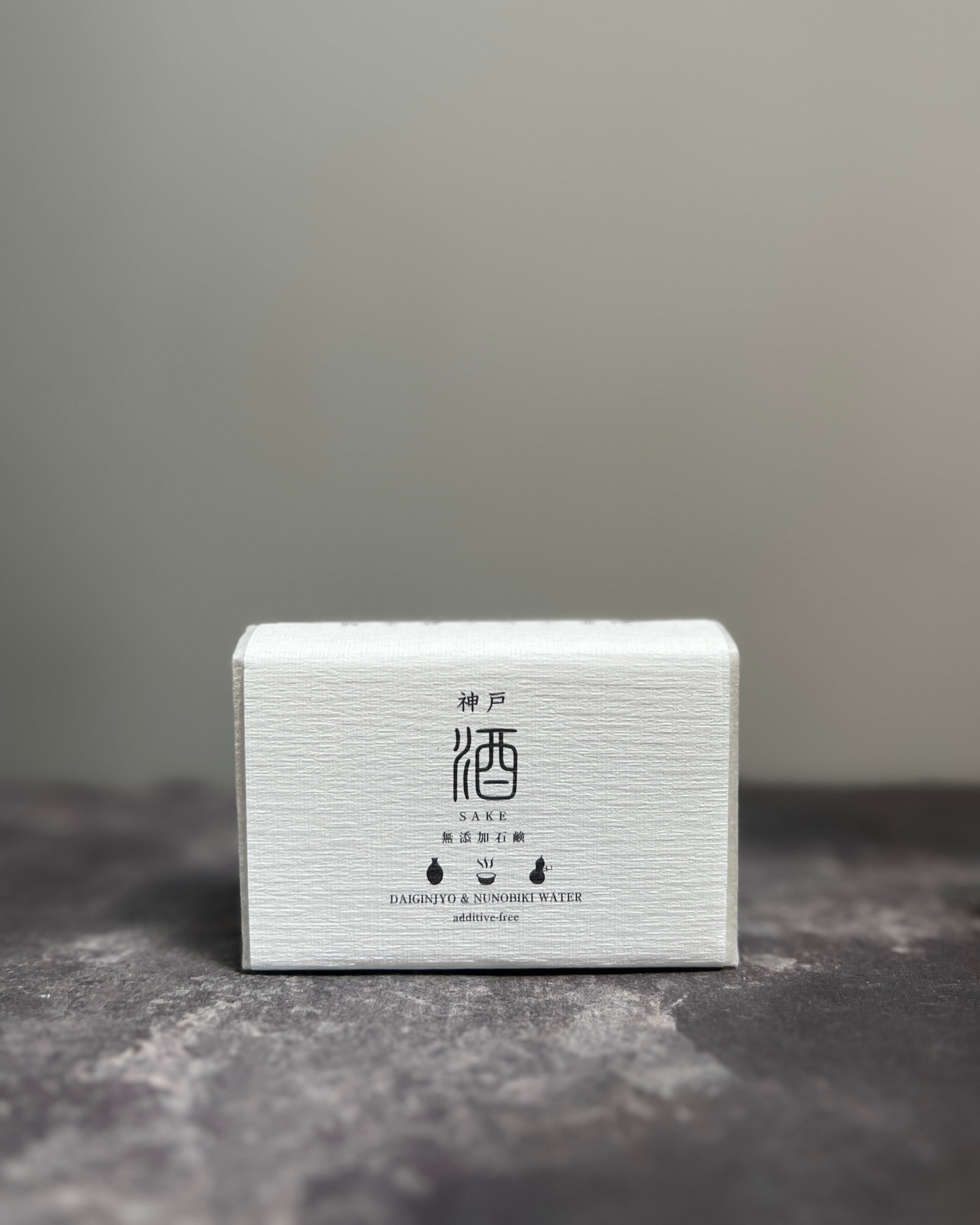 Mutenka Sekken Honpo soap : japanese sake
