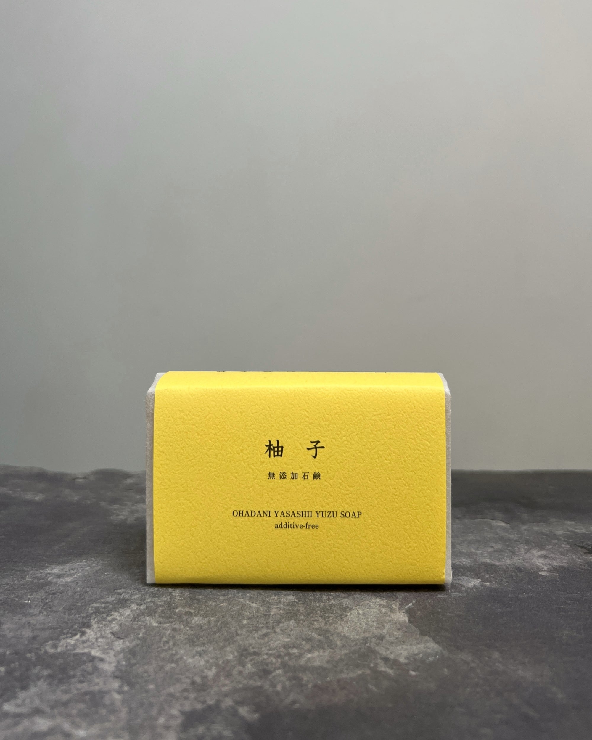 Mutenka Sekken Honpo soap : yuzu