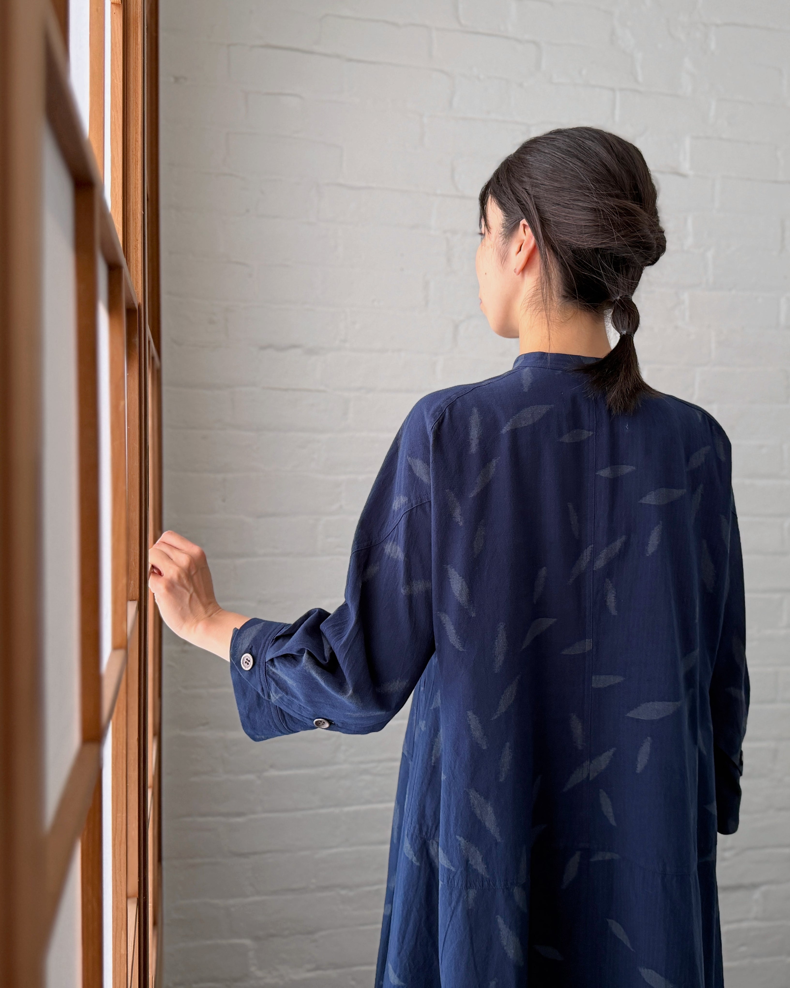 Kasuri : leaves long sleeve dress