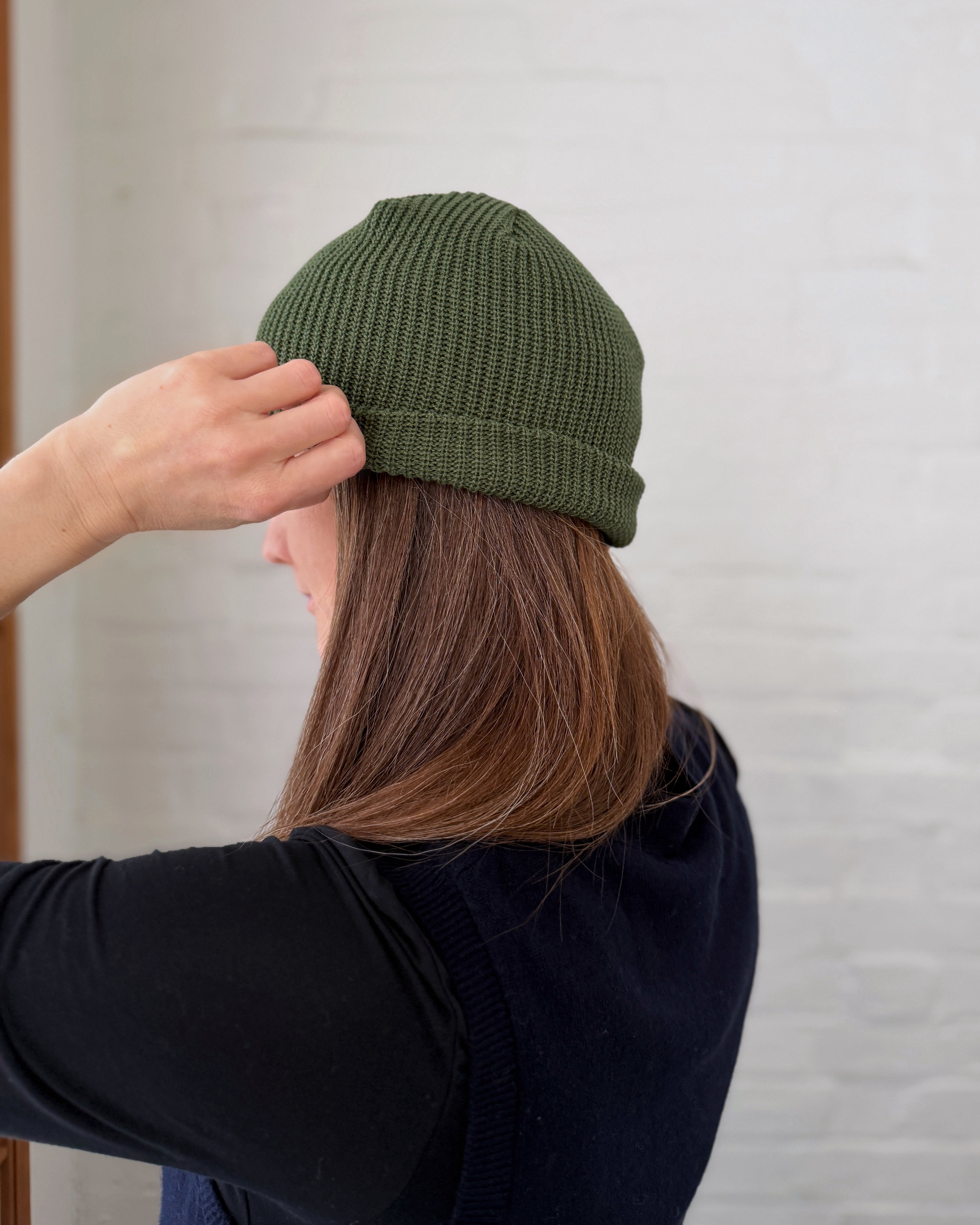 'm' for the maker : aki cotton beanie in evergreen