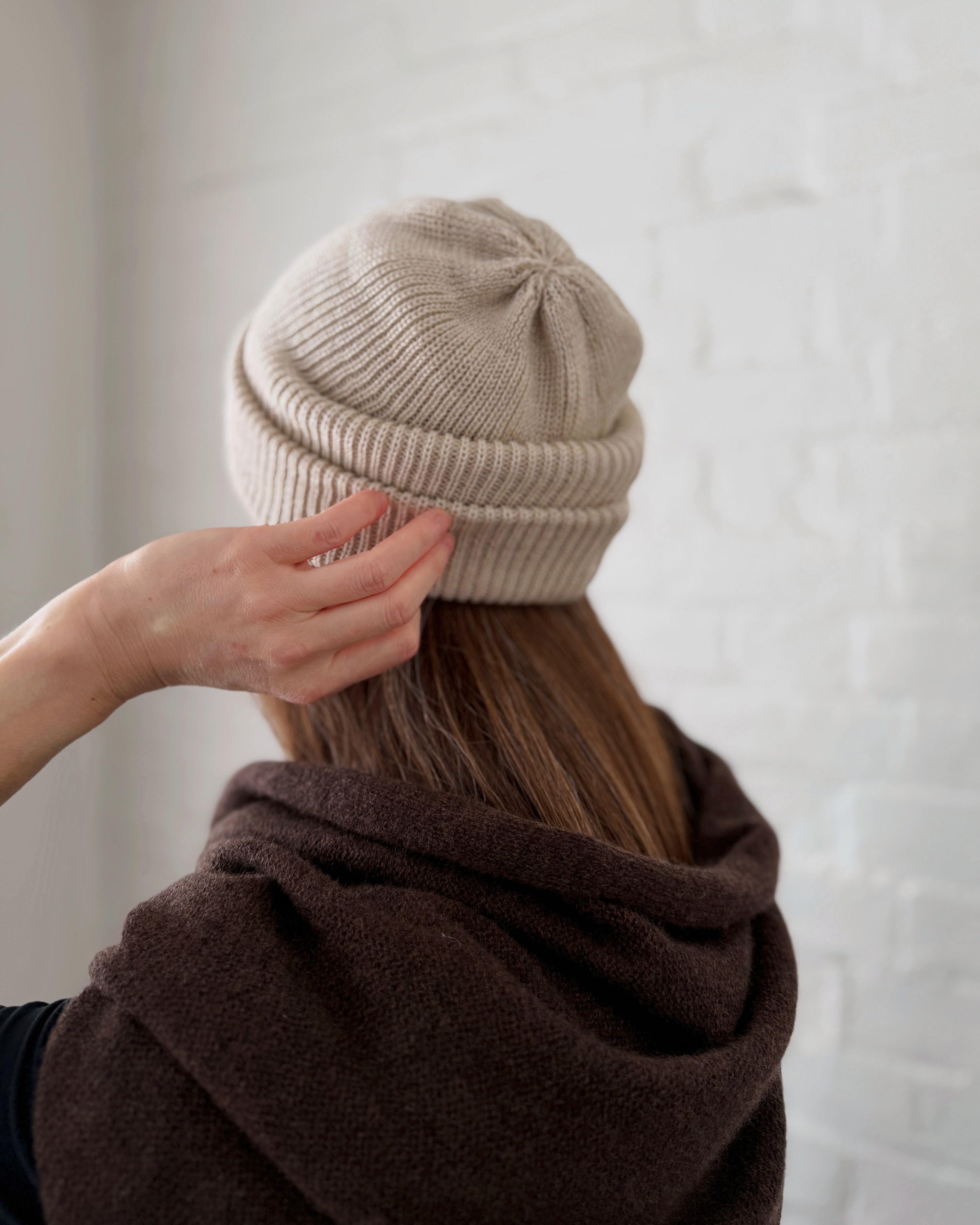'm' for the maker : fuyu merino beanie in vanilla