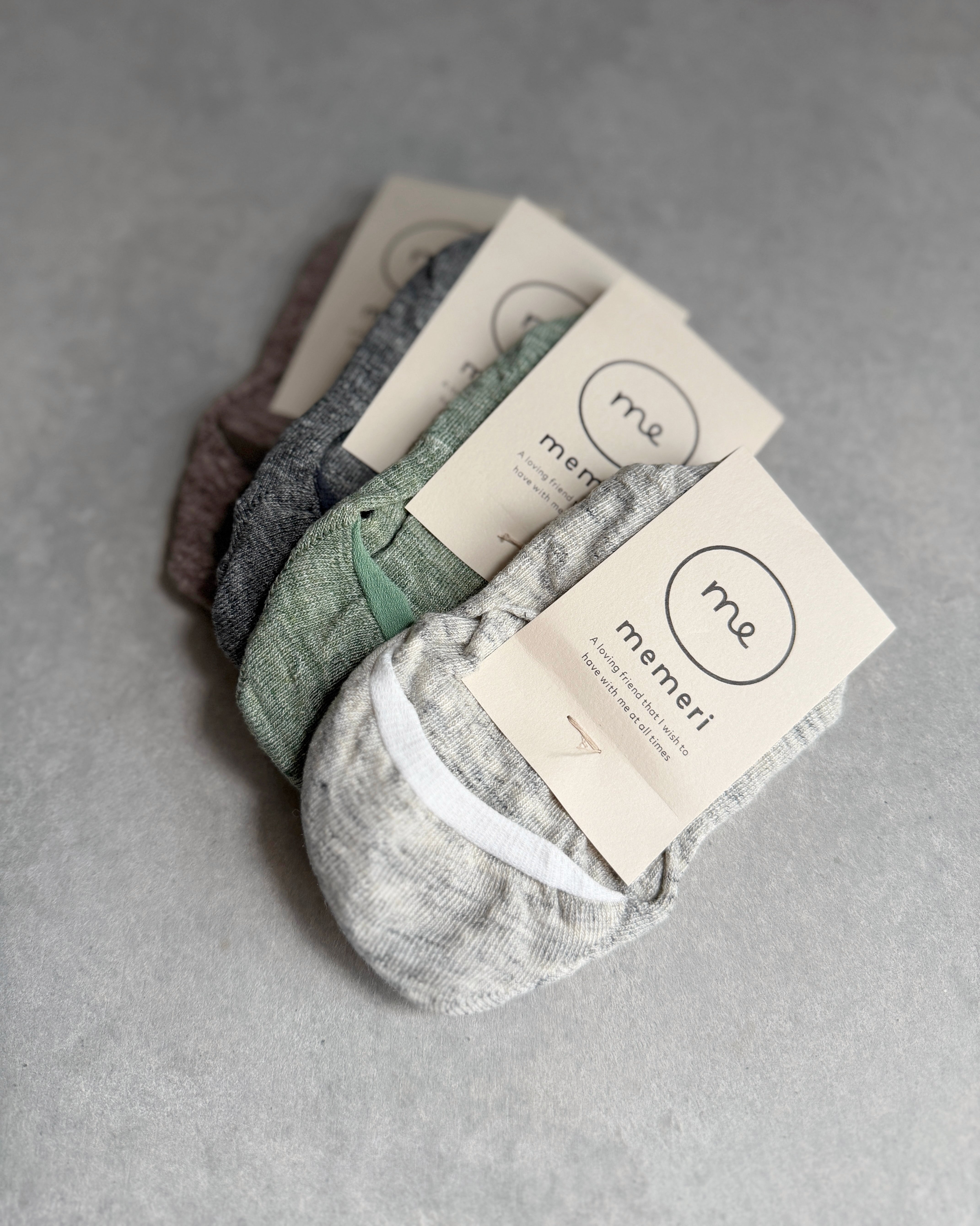 memeri : linen no show liners