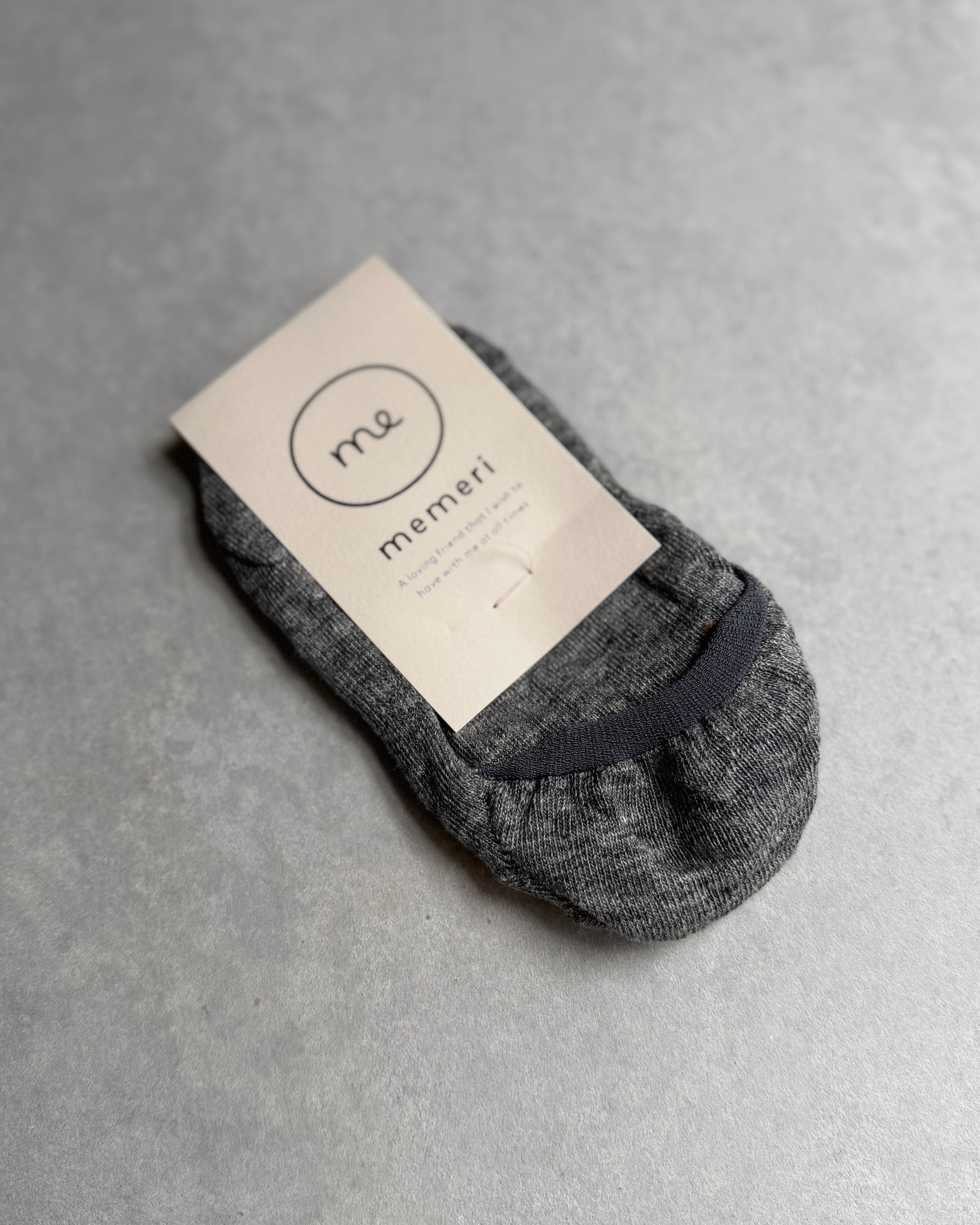 memeri : linen no show liners