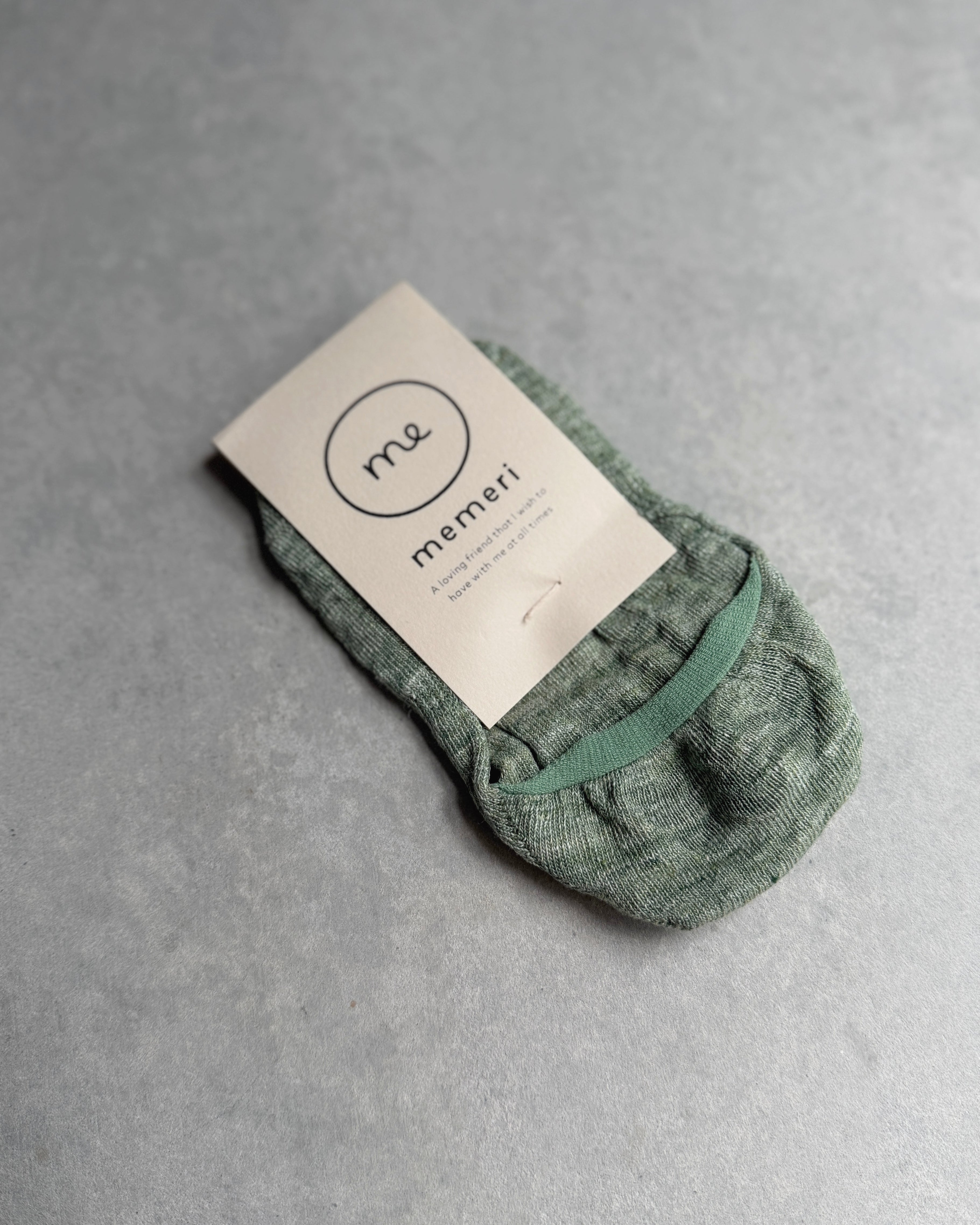 memeri : linen no show liners