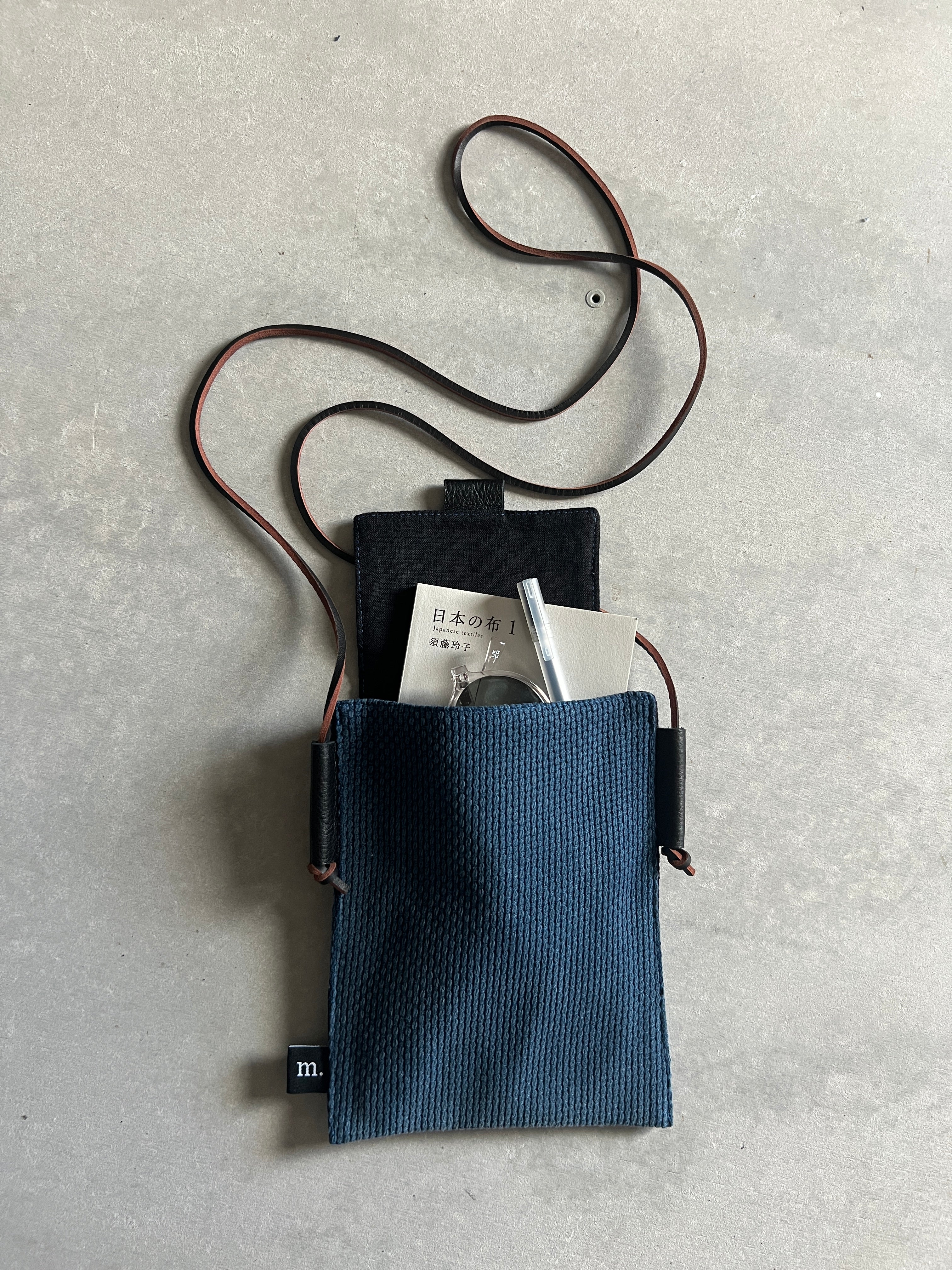 'm' for the maker : meiji pouch