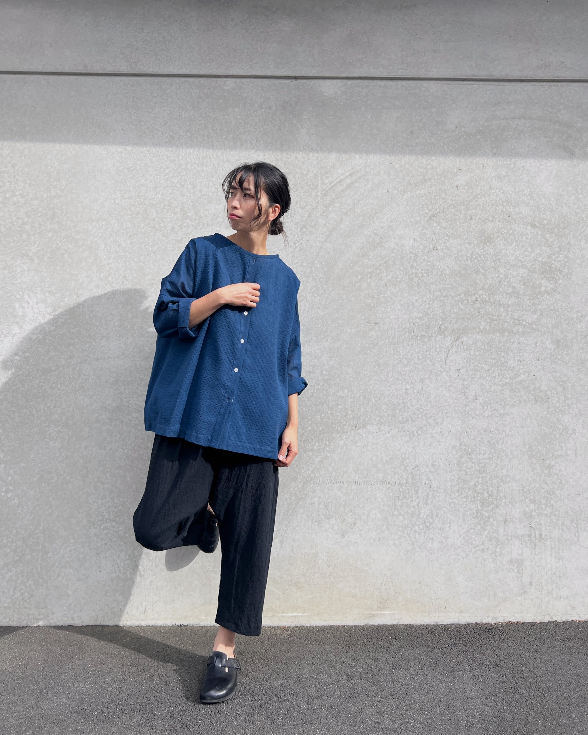 LJ struthers : loose weave cotton shirt