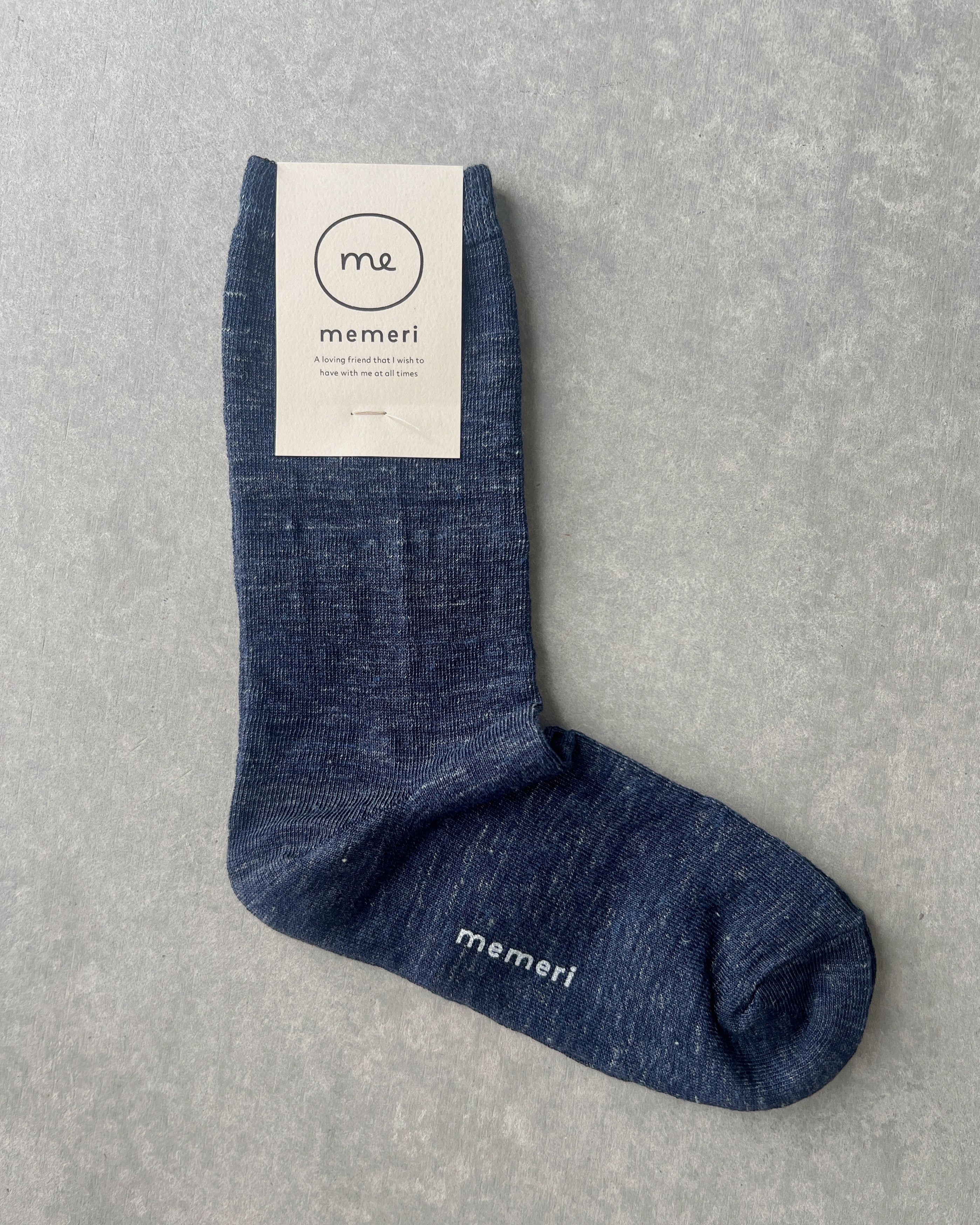 memeri : linen socks