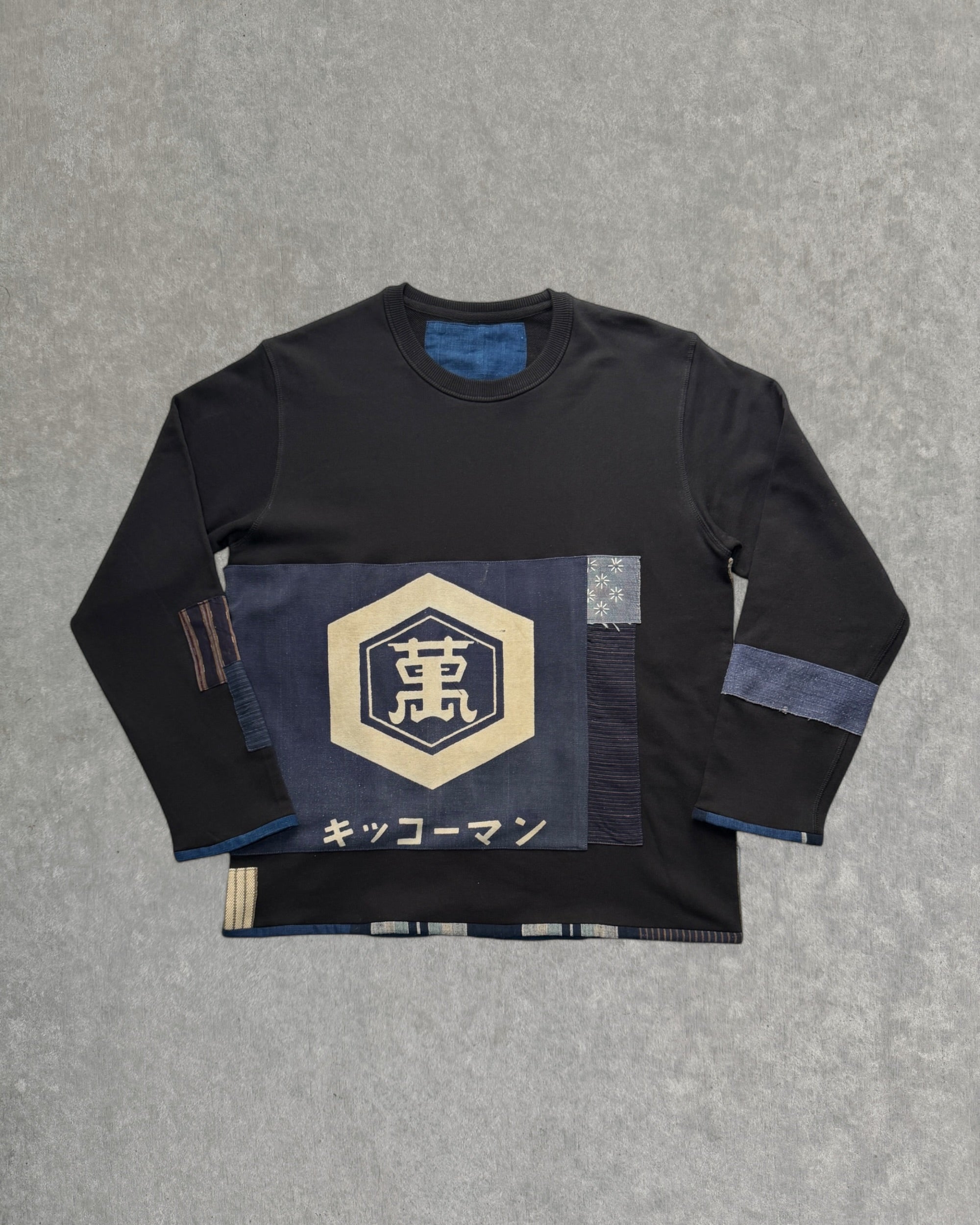 'm' for the maker : kinship sweatshirt - l