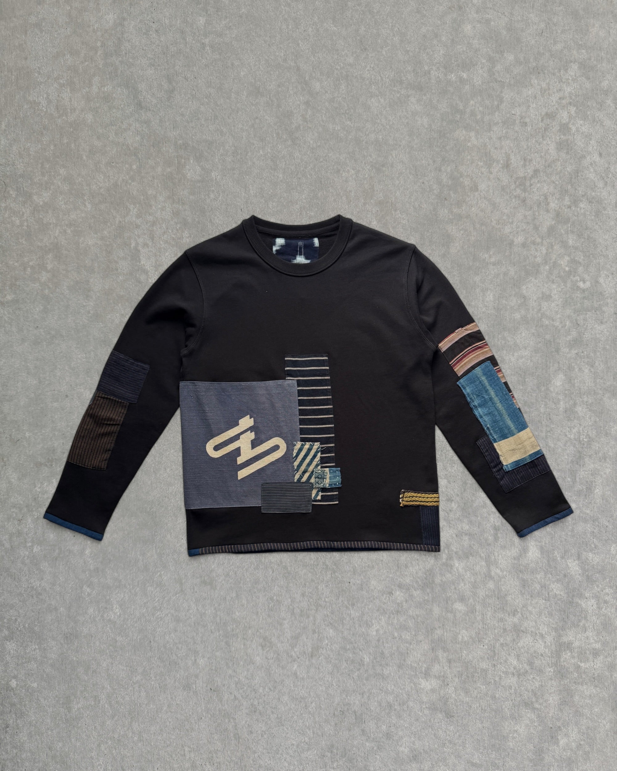 'm' for the maker : kinship sweatshirt - s