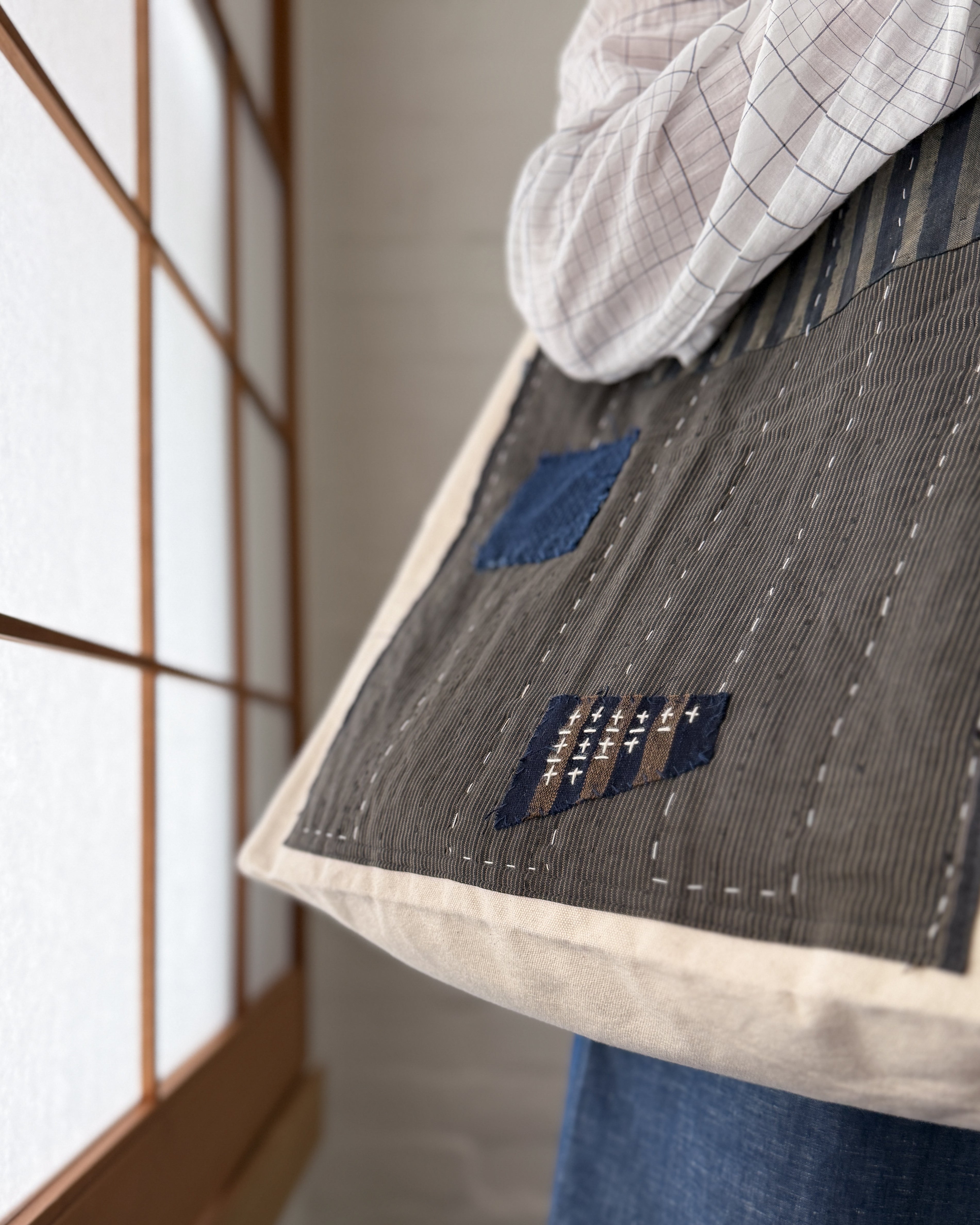 'm' for the maker : kinship tote bag