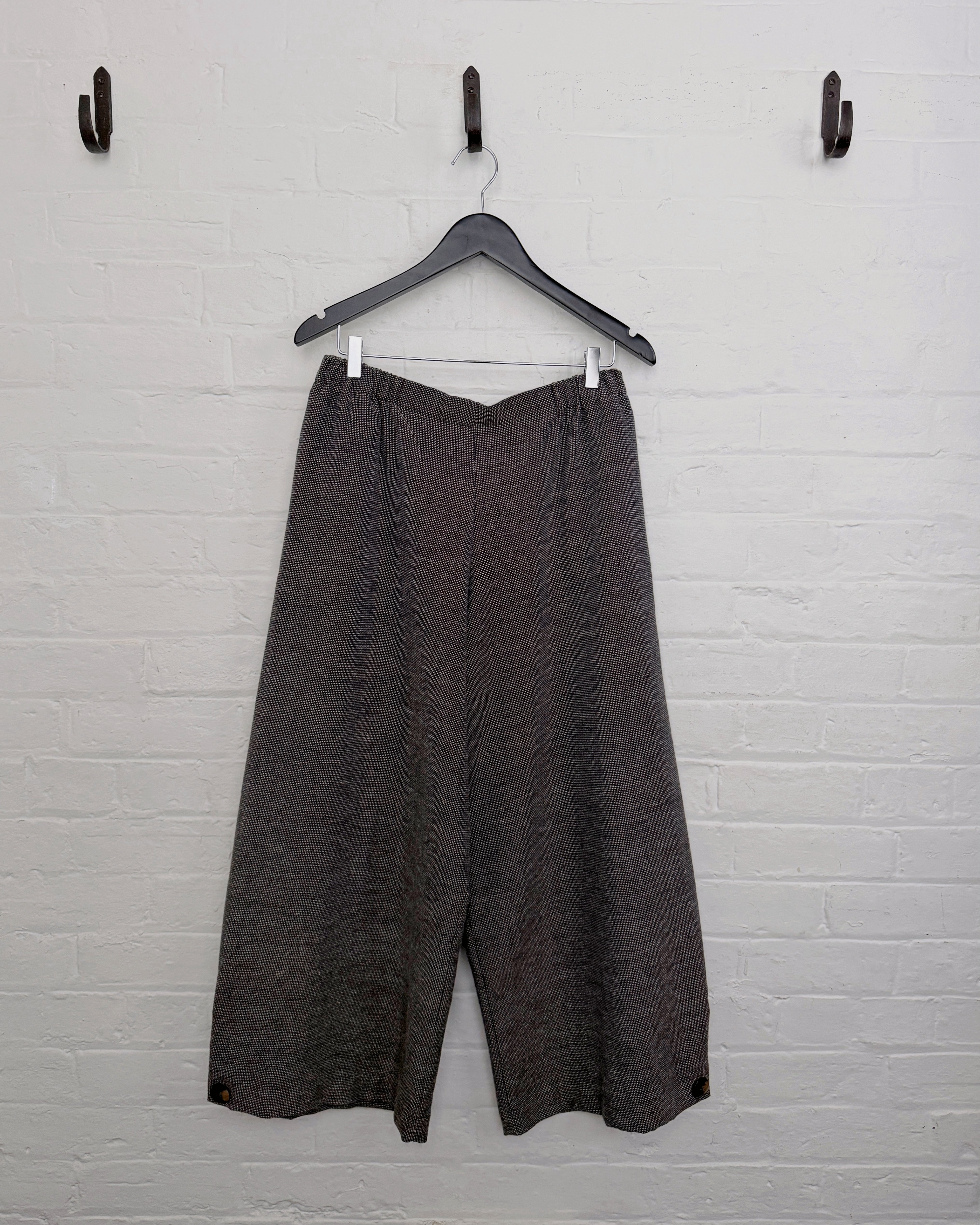 LJ struthers : wide leg wool pants
