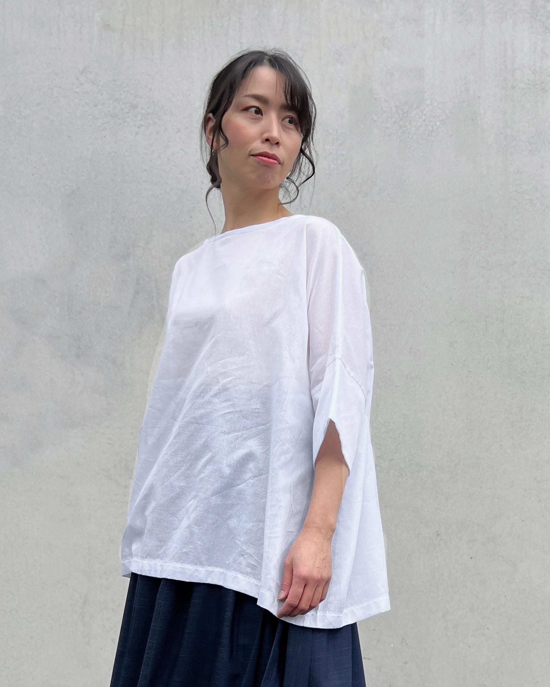 LJ struthers : fine cotton lunar smock