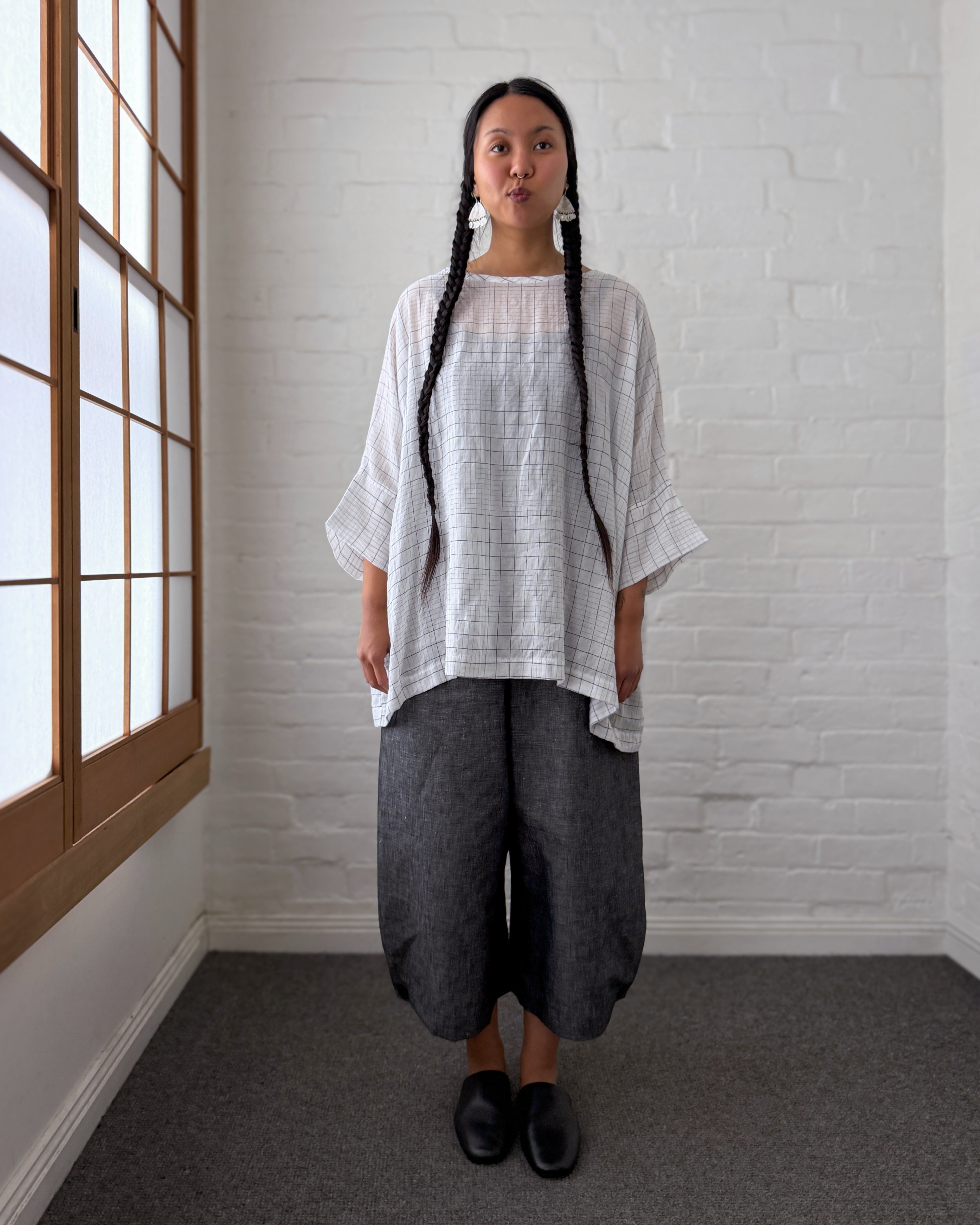 LJ struthers : lightweight cotton lunar smock
