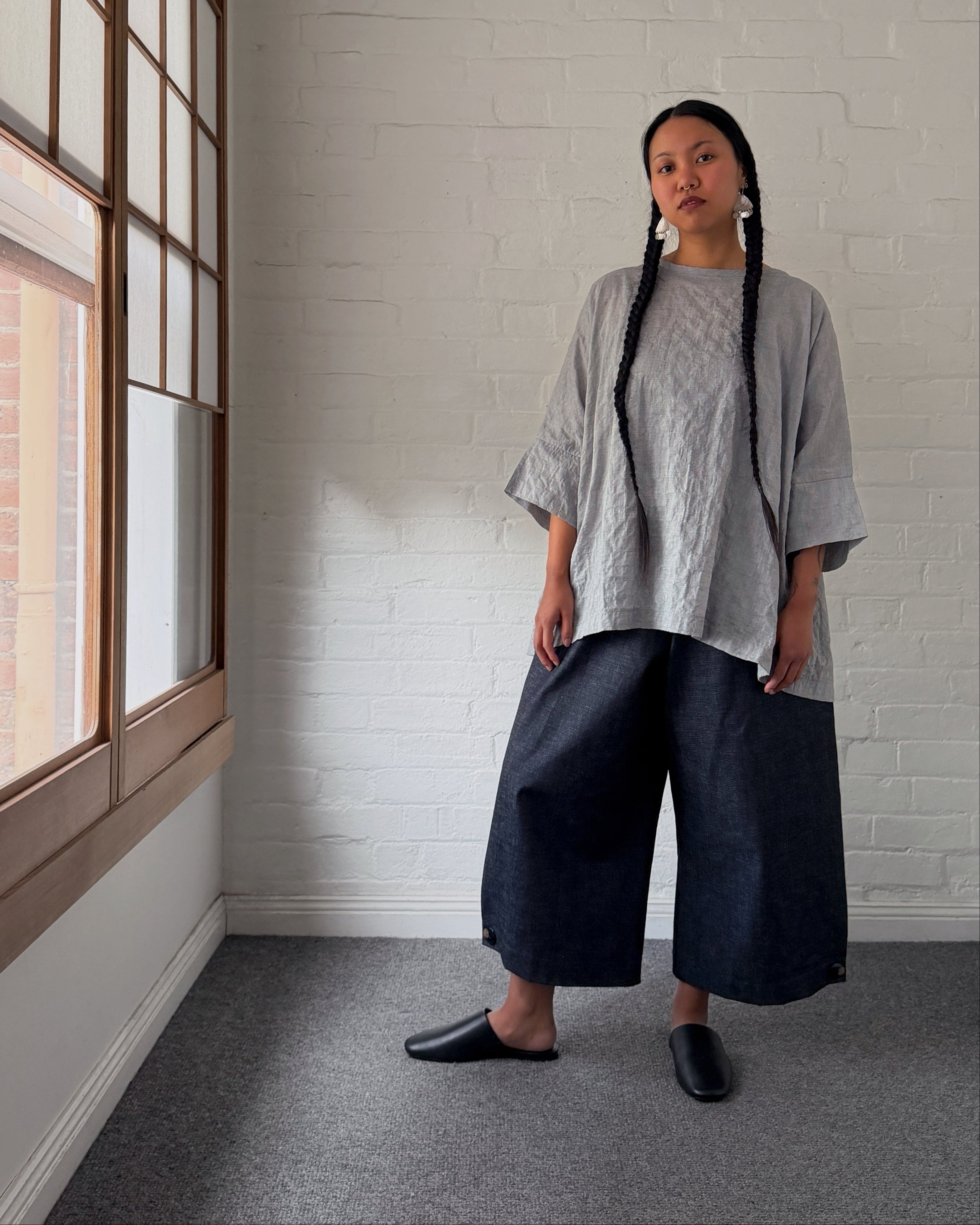 LJ struthers : lightweight cotton lunar smock
