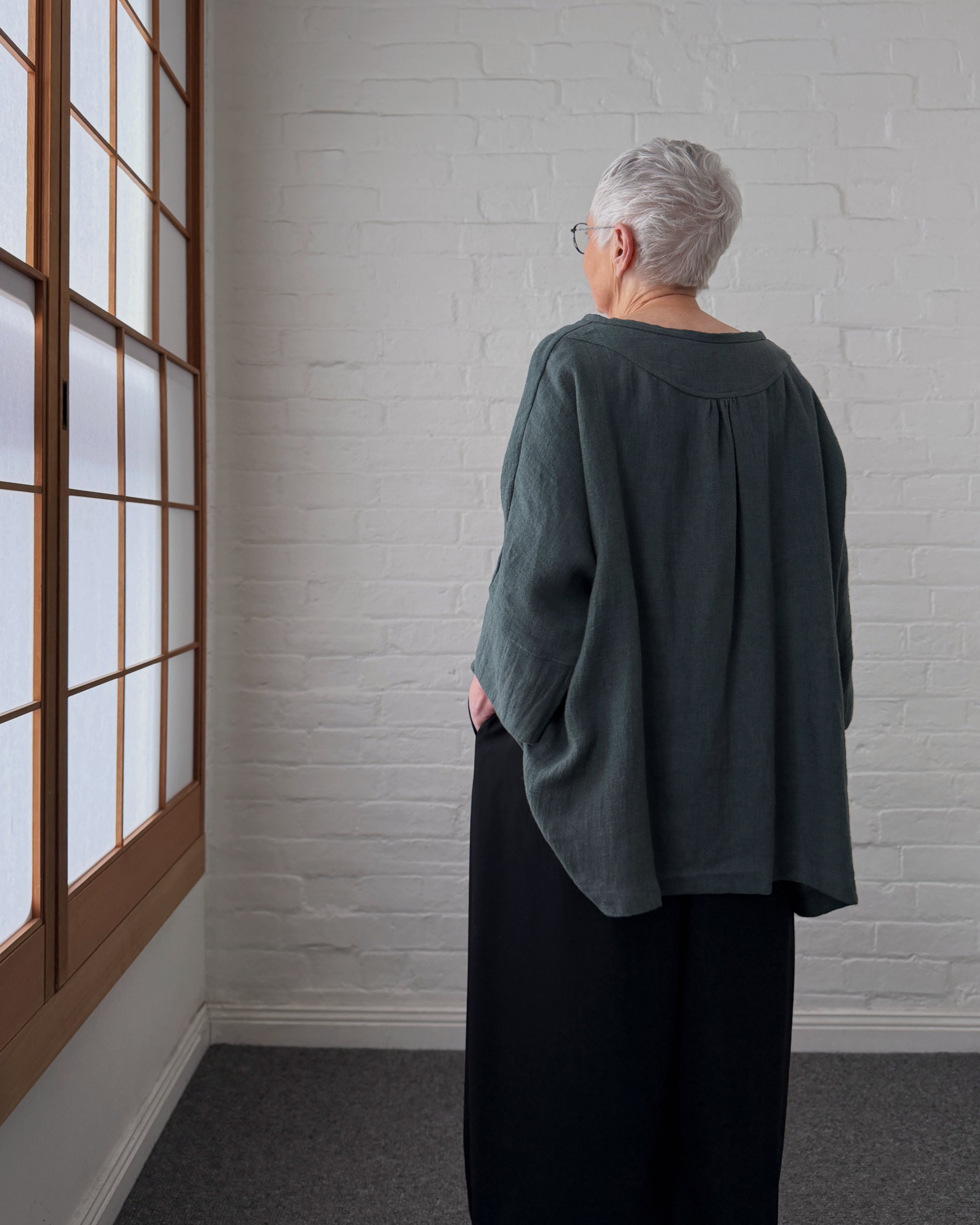 LJ struthers : ramie linen lunar smock
